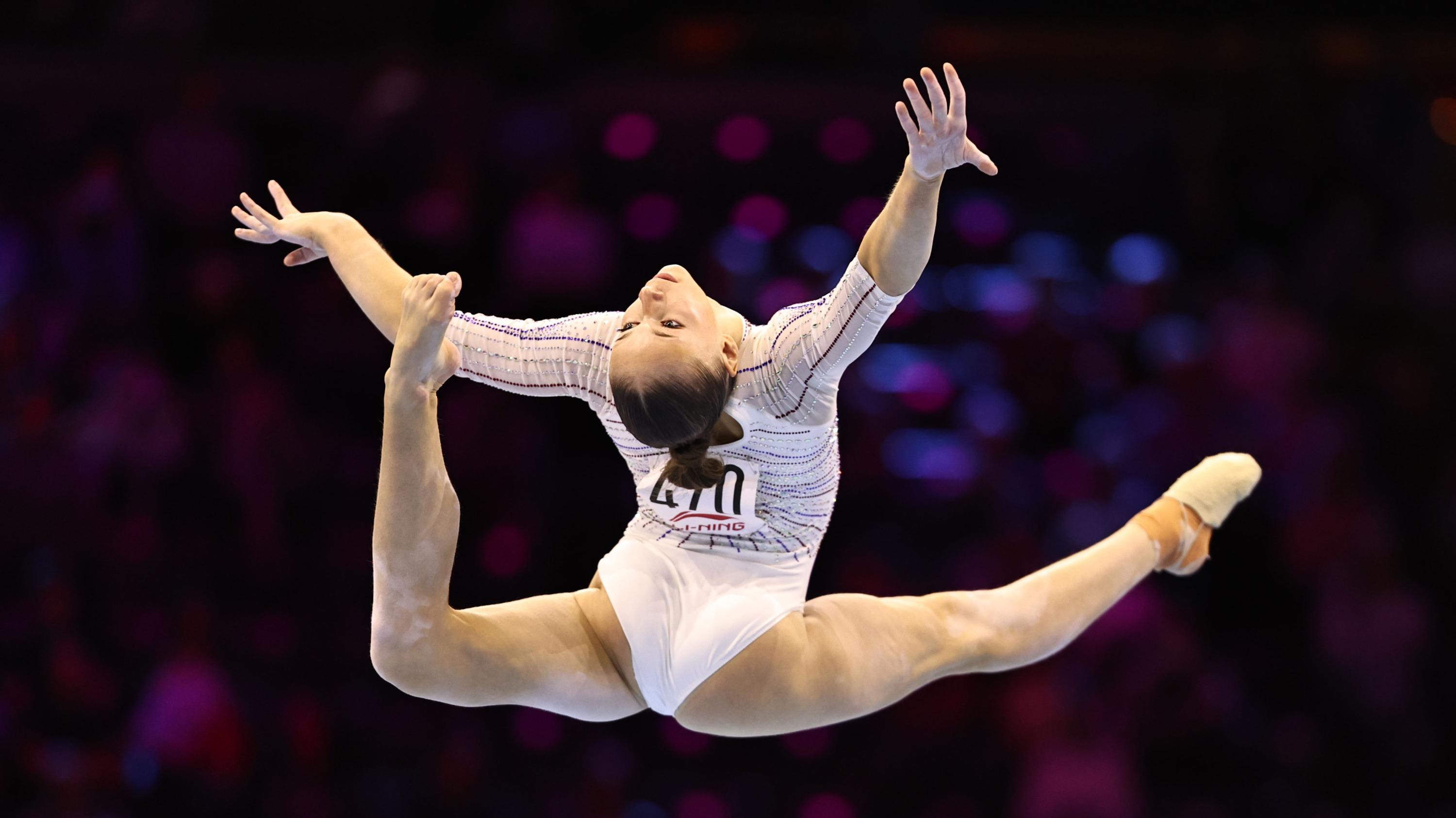 Gymnastique : épatantes, les Françaises filent en finale par équipes aux Mondiaux