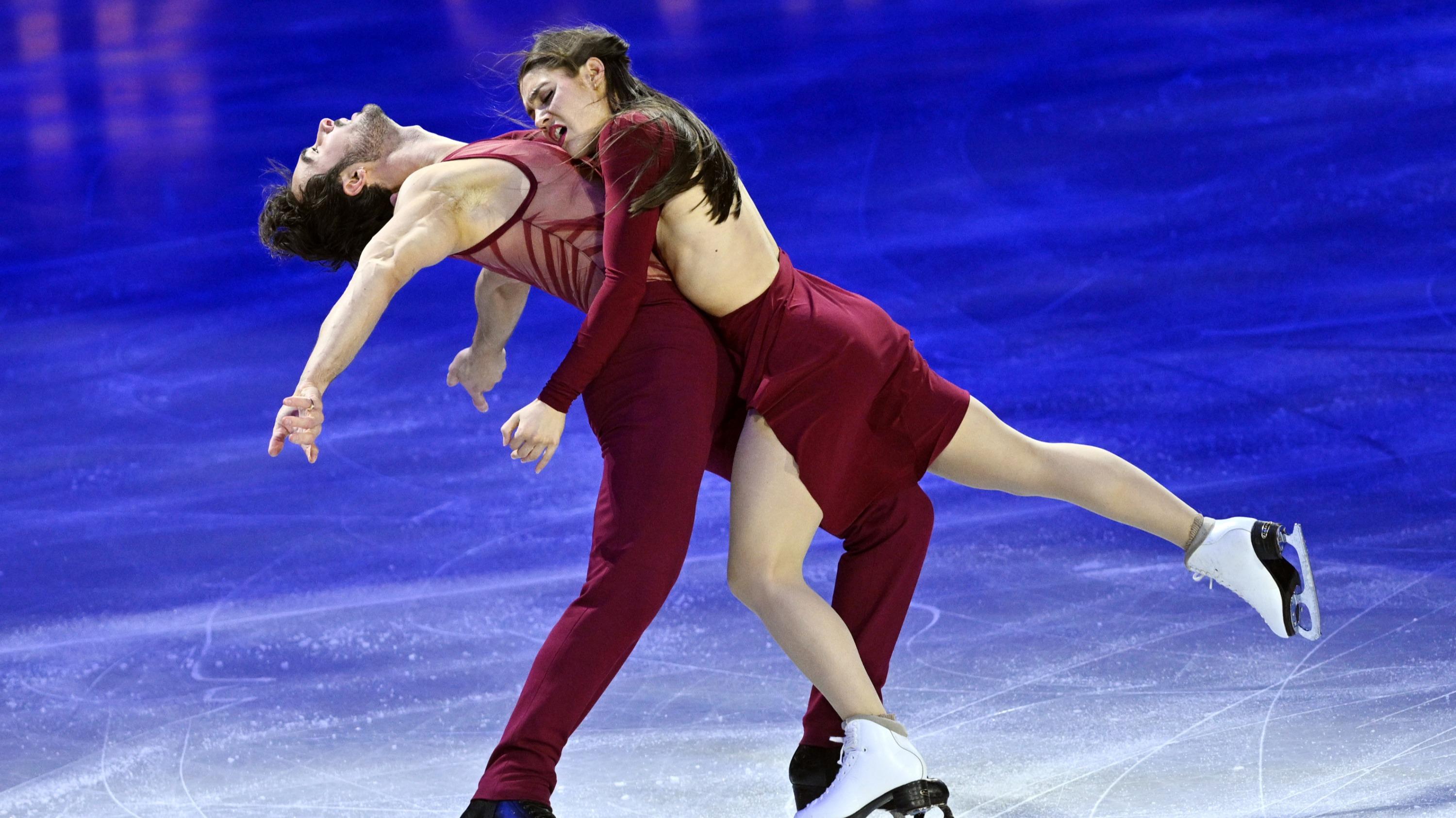 Patinage : Guillaume Cizeron et Laurence Fournier Beaudry en tête pour leur reprise à Angers