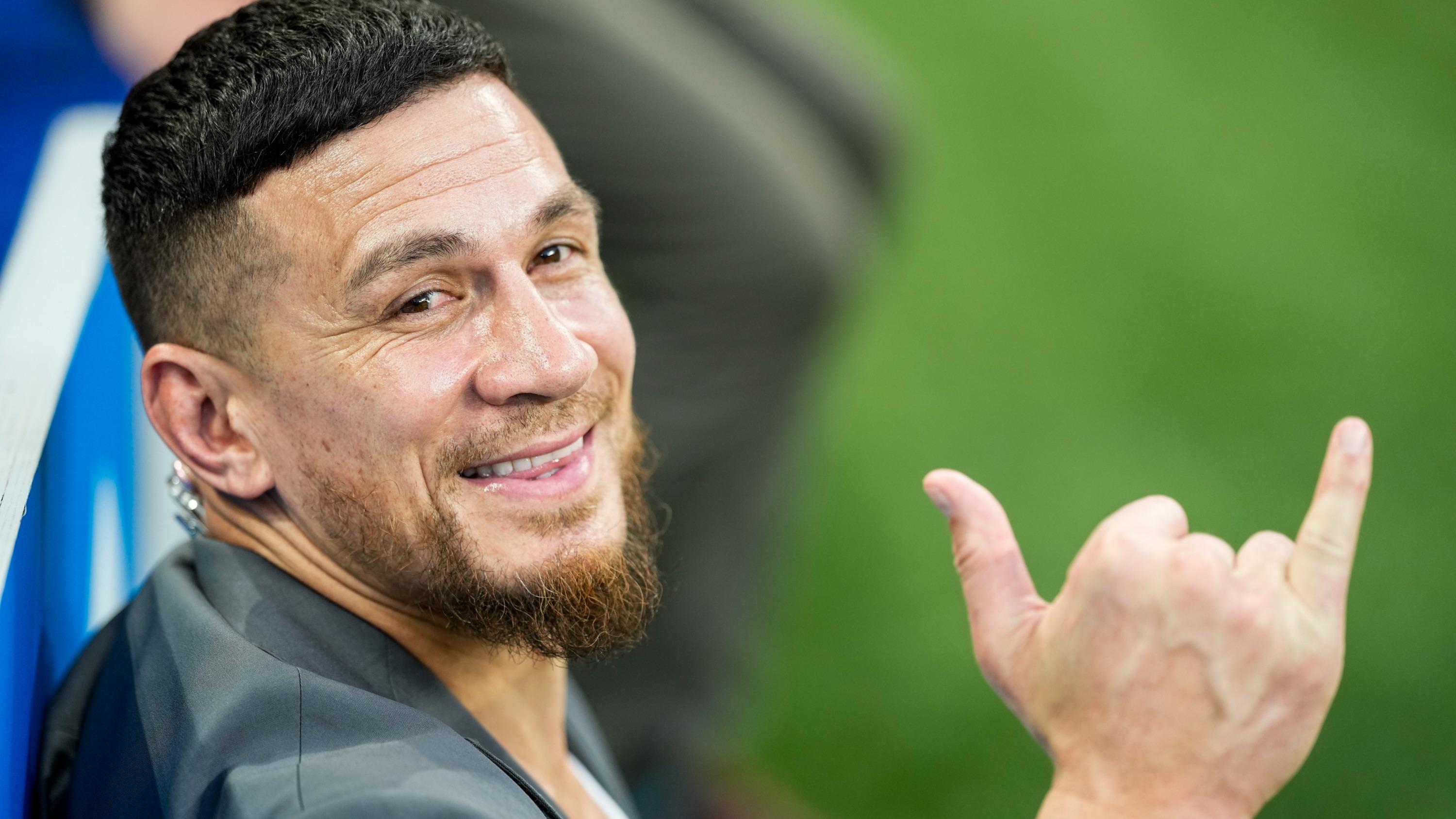 Rugby : «Un miracle qu’on l’ait trouvée», l’icône Sonny Bill Williams a frôlé la mort à cause d’une malformation cardiaque
