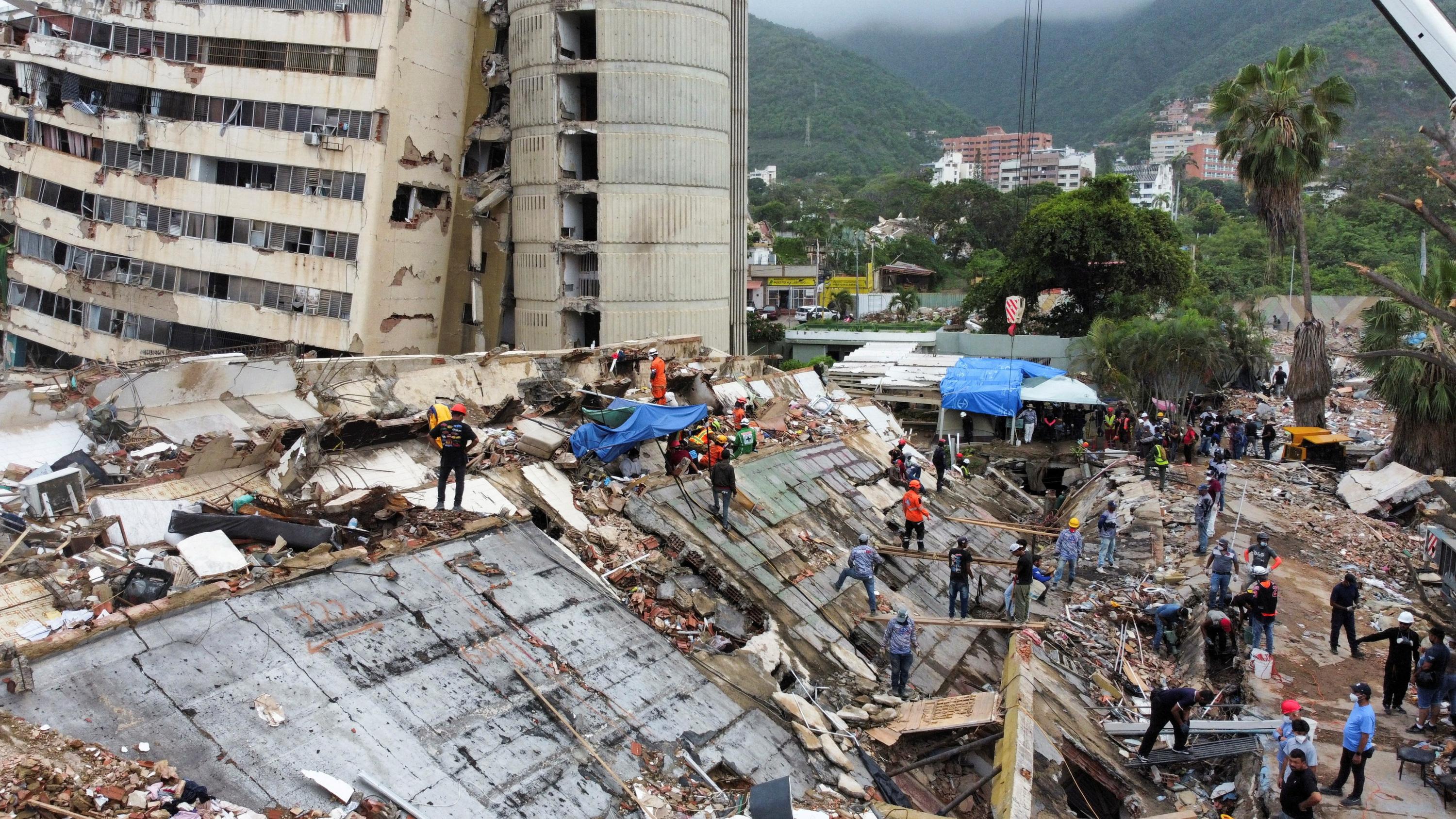 Séisme au Venezuela : le nouveau bilan grimpe à 6438 morts