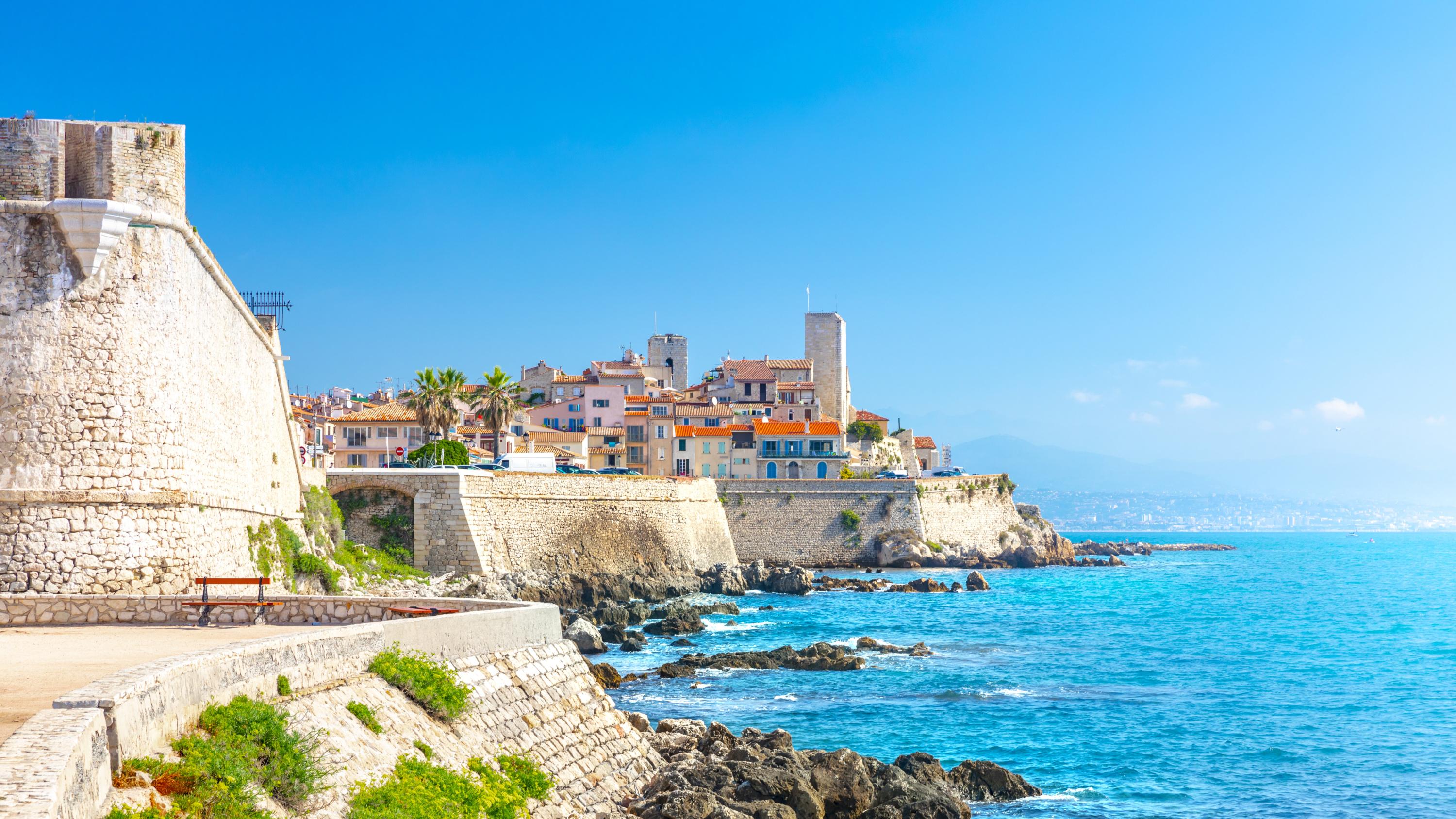 La France, championne du tourisme, devrait réorienter sa stratégie vers les clientèles de proximité, prône Réseau Action Climat Thumbnail