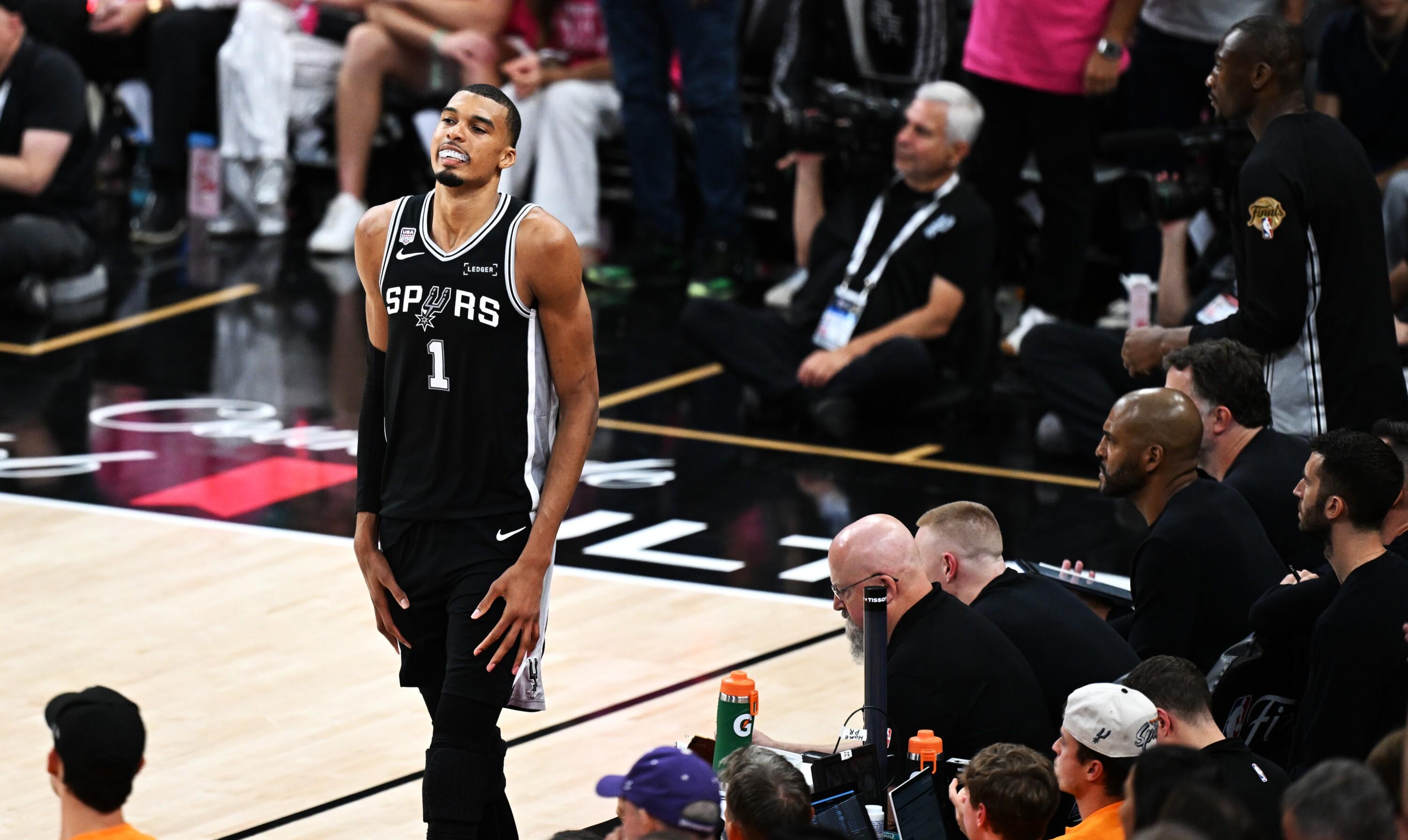 NBA : nouvelle défaite pour les Spurs… sur un tir contré de Victor Wembanyama (vidéo)