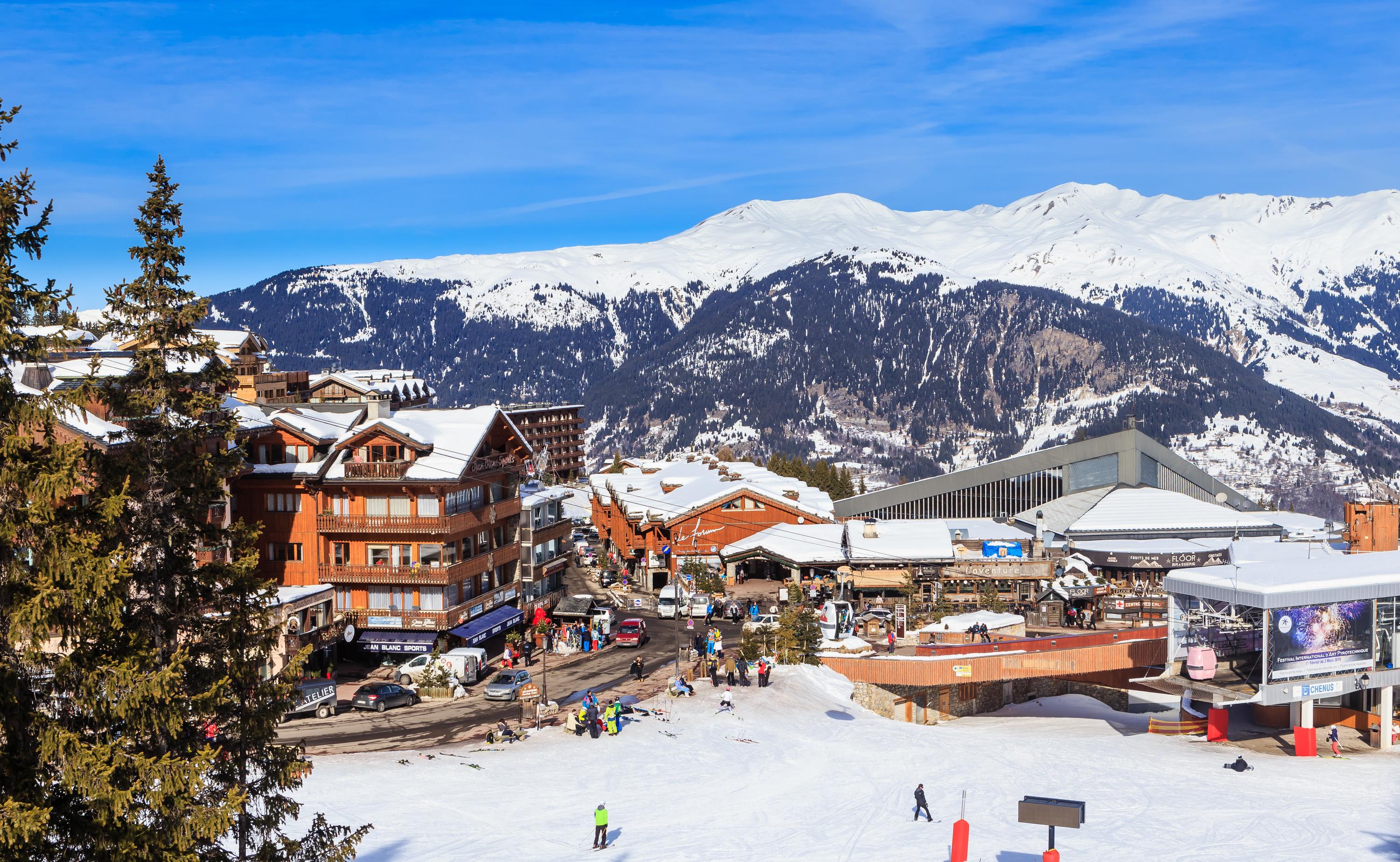 83.000 euros le m² : vente record à Courchevel pour un chalet flambant neuf