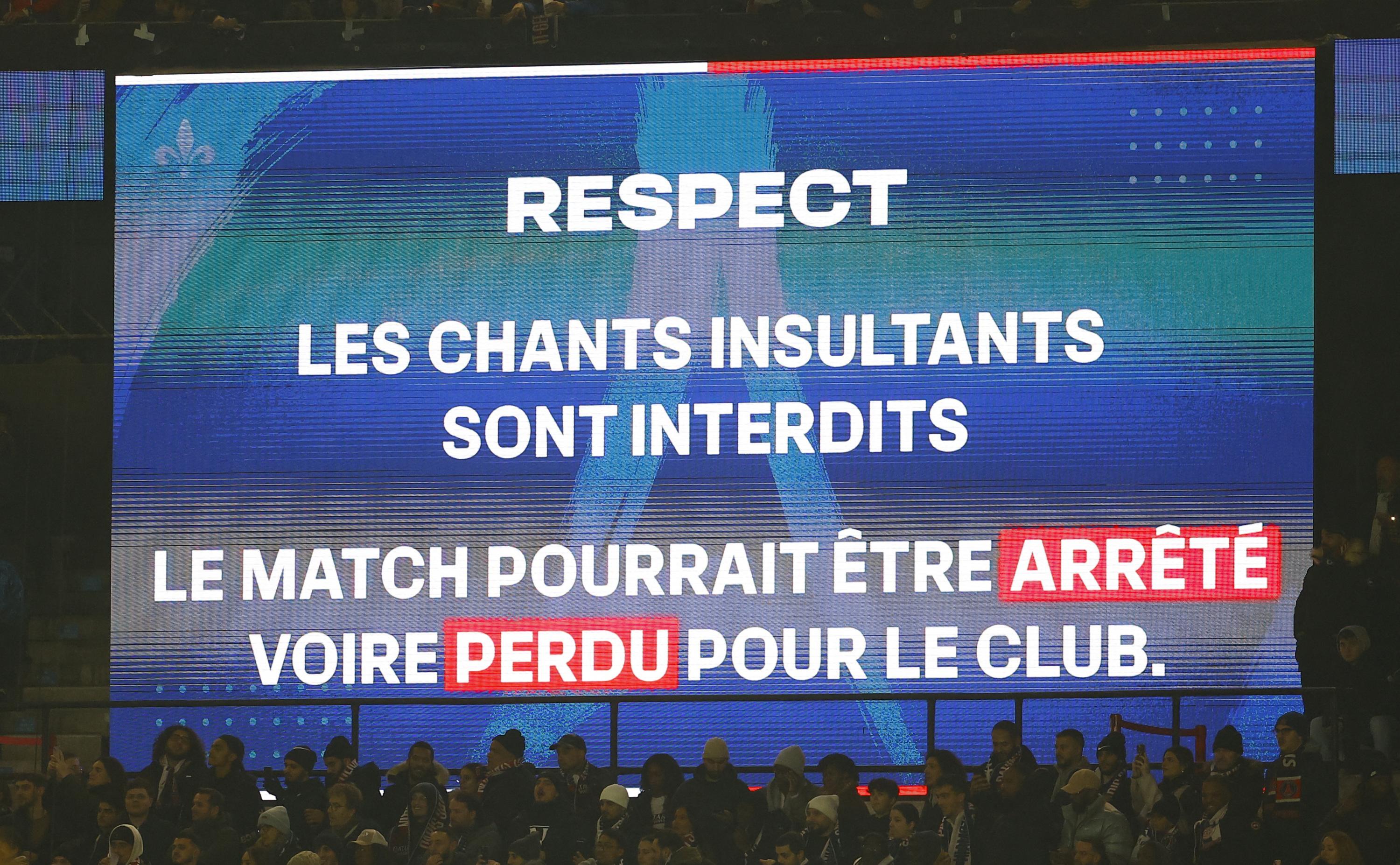 PSG-Lyon : brève interruption du match après des «chants insultants» de la part des supporters parisiens