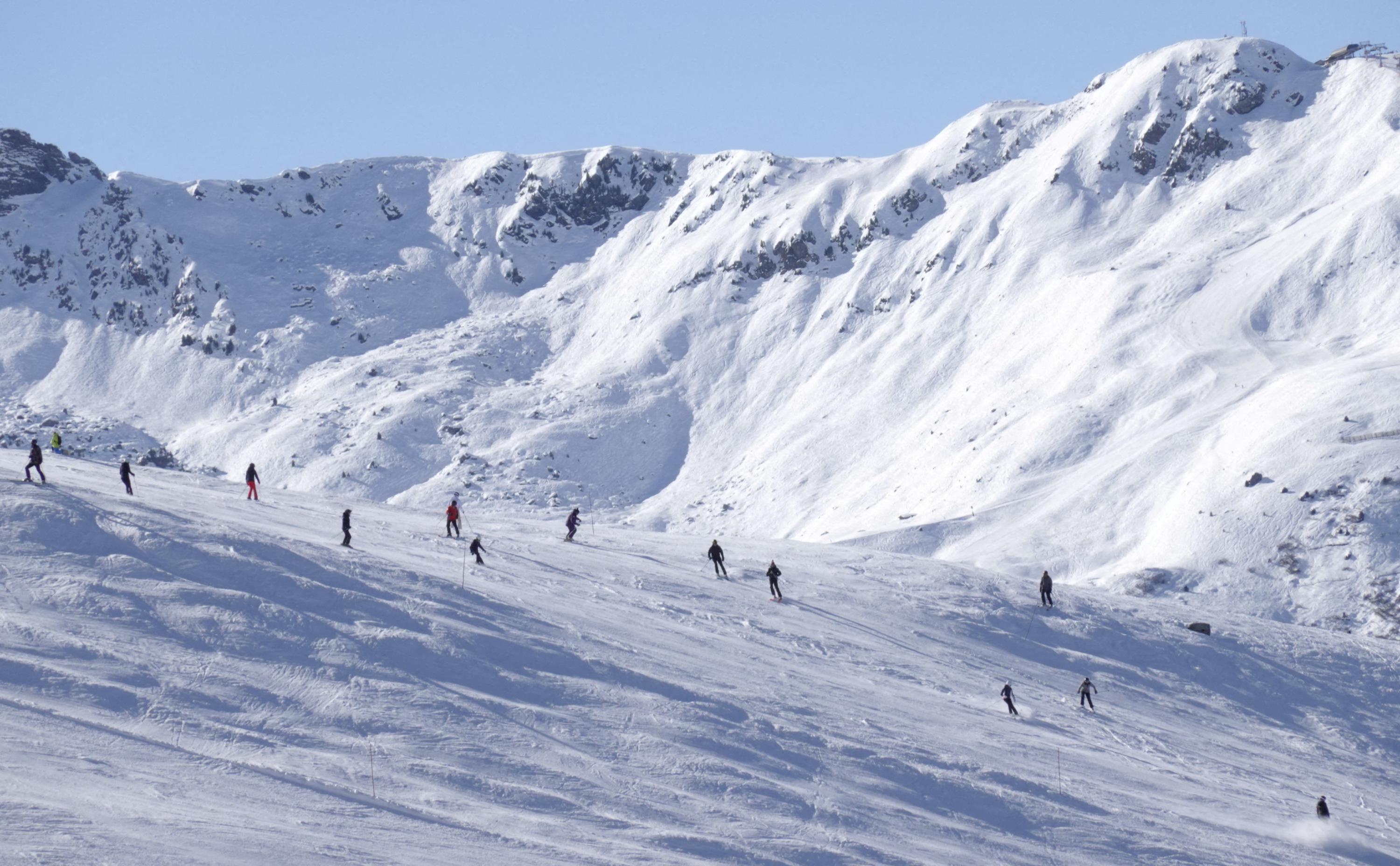 Ski : la France détrône les États-Unis et retrouve la première place mondiale