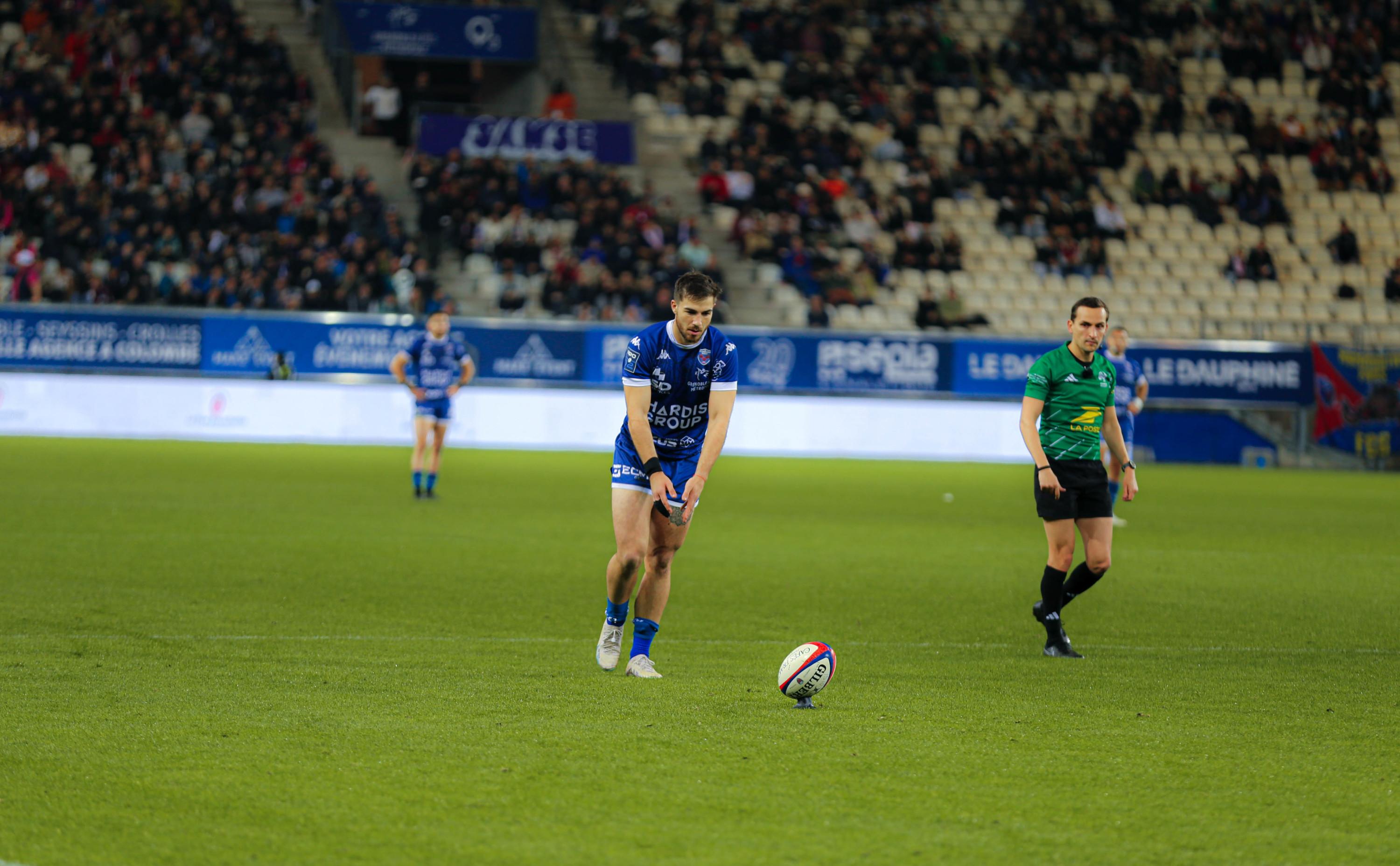 Pro D2: le leader Grenoble creuse l'écart