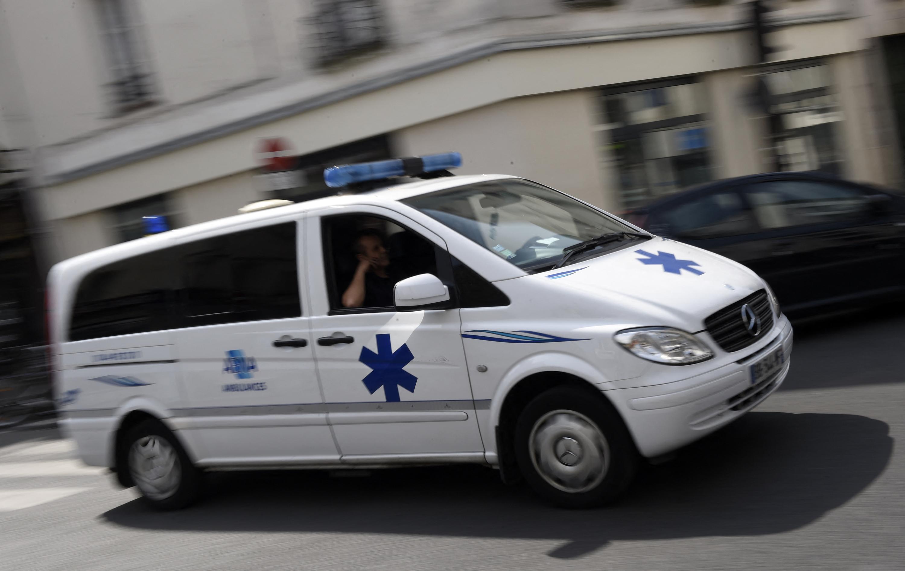 À Marseille, un ambulancier agressé au couteau en pleine rue