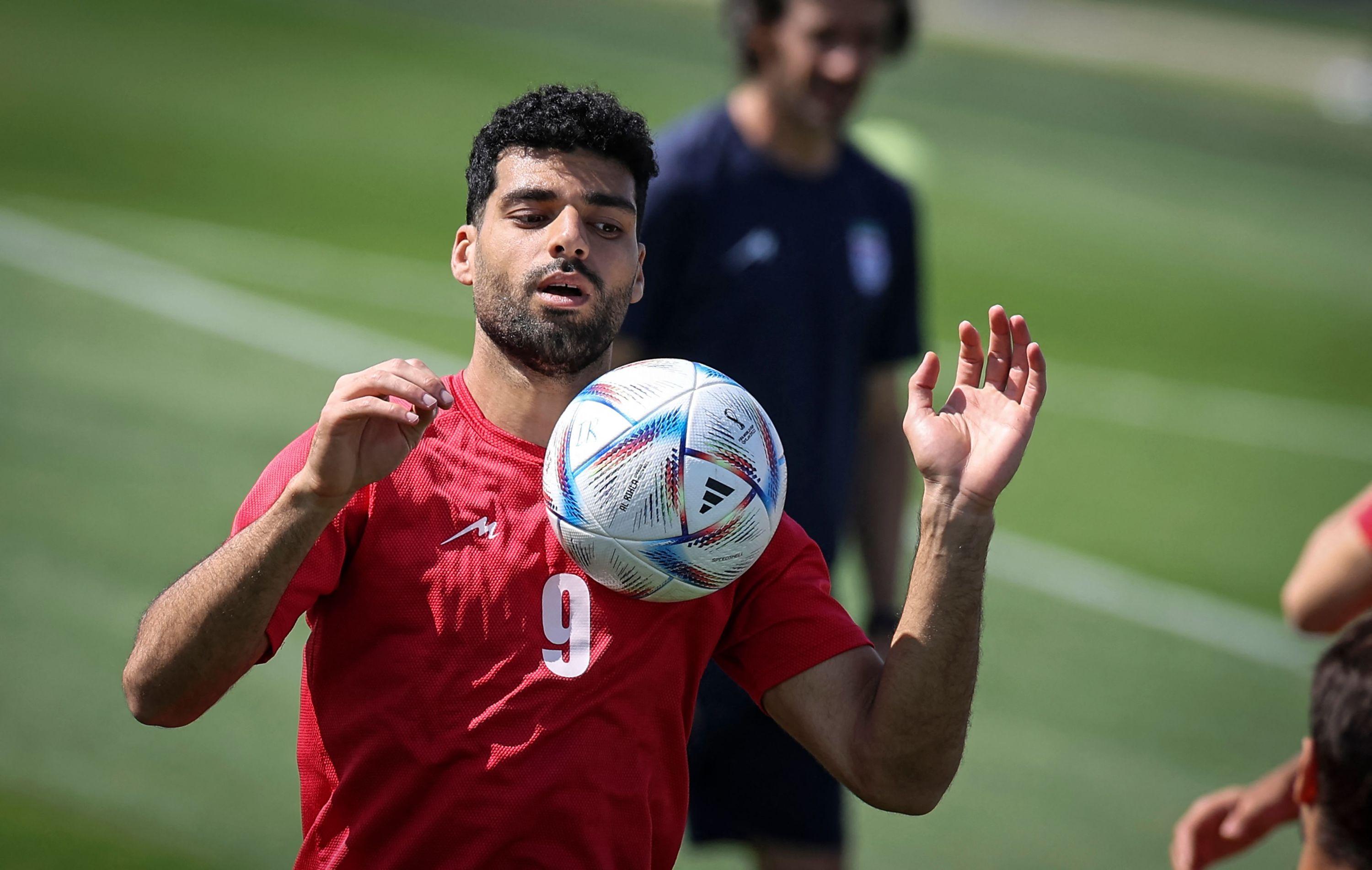 L'Iranien Mehdi Taremi en plein paradoxe au Qatar