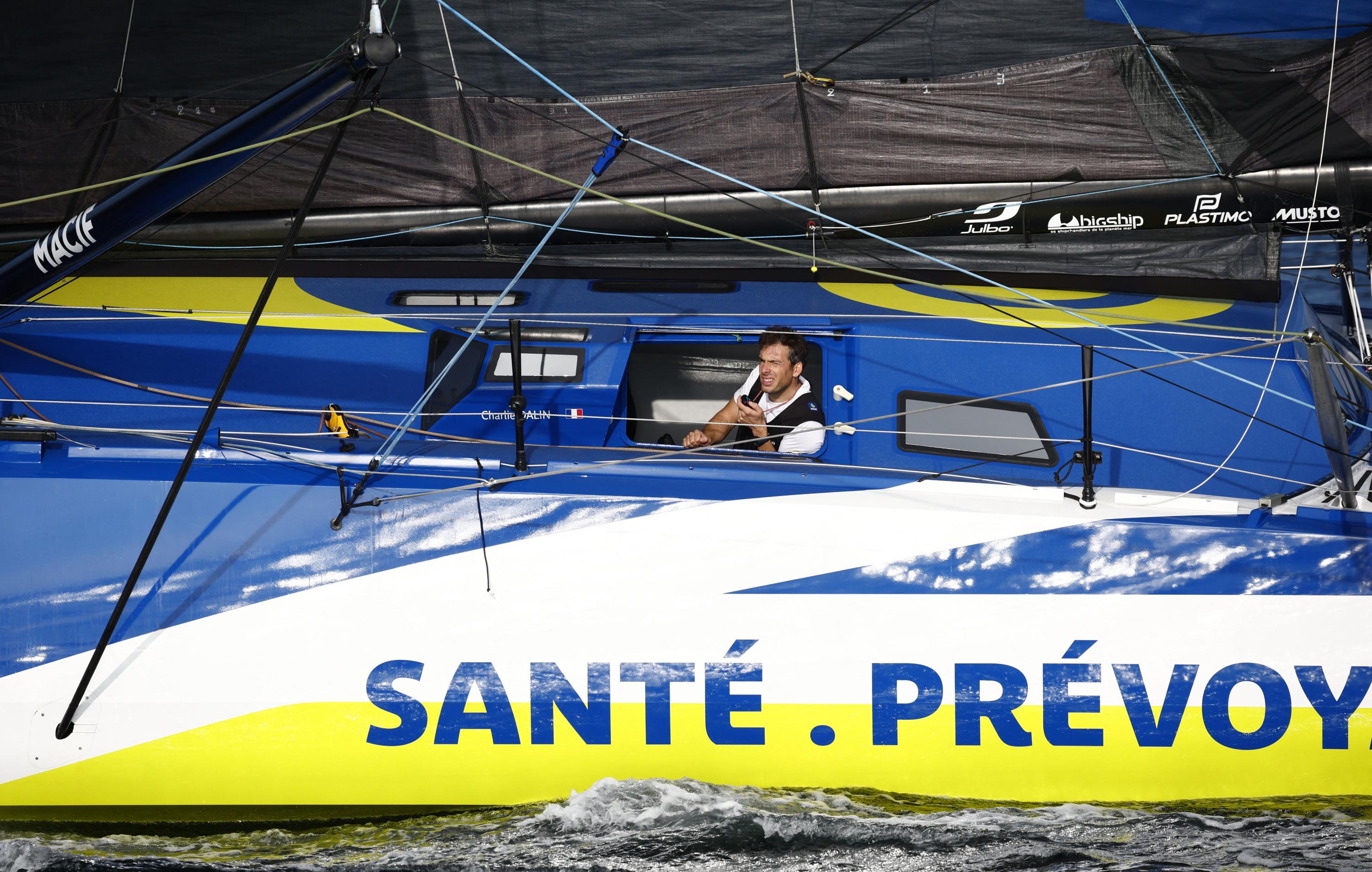 Vendée Globe : dans la tempête, Charlie Dalin creuse l'écart au large des Kerguelen