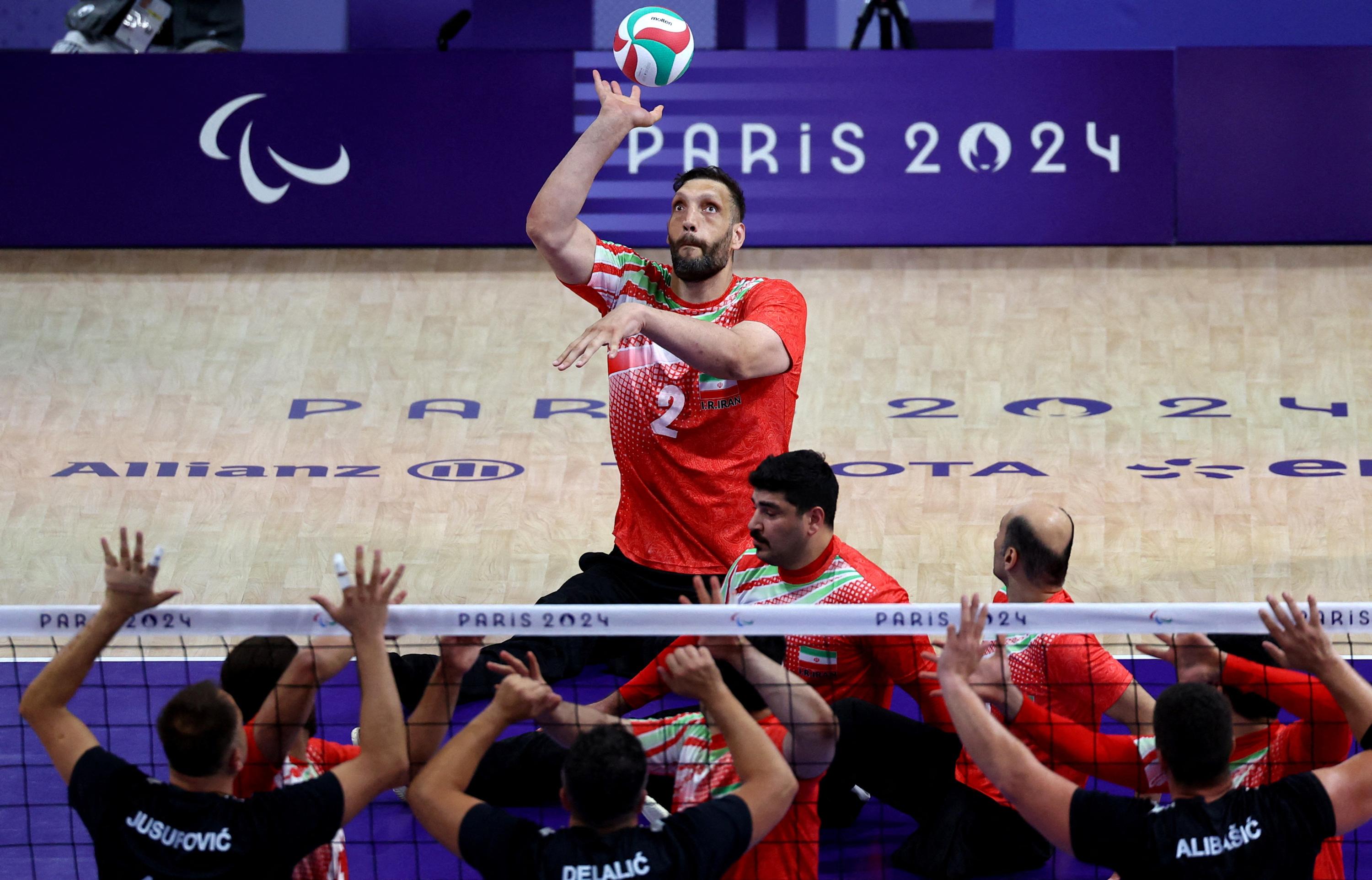 Jeux paralympiques: l'Iran et son géant Morteza Mehrzad encore sacrés en volley assis