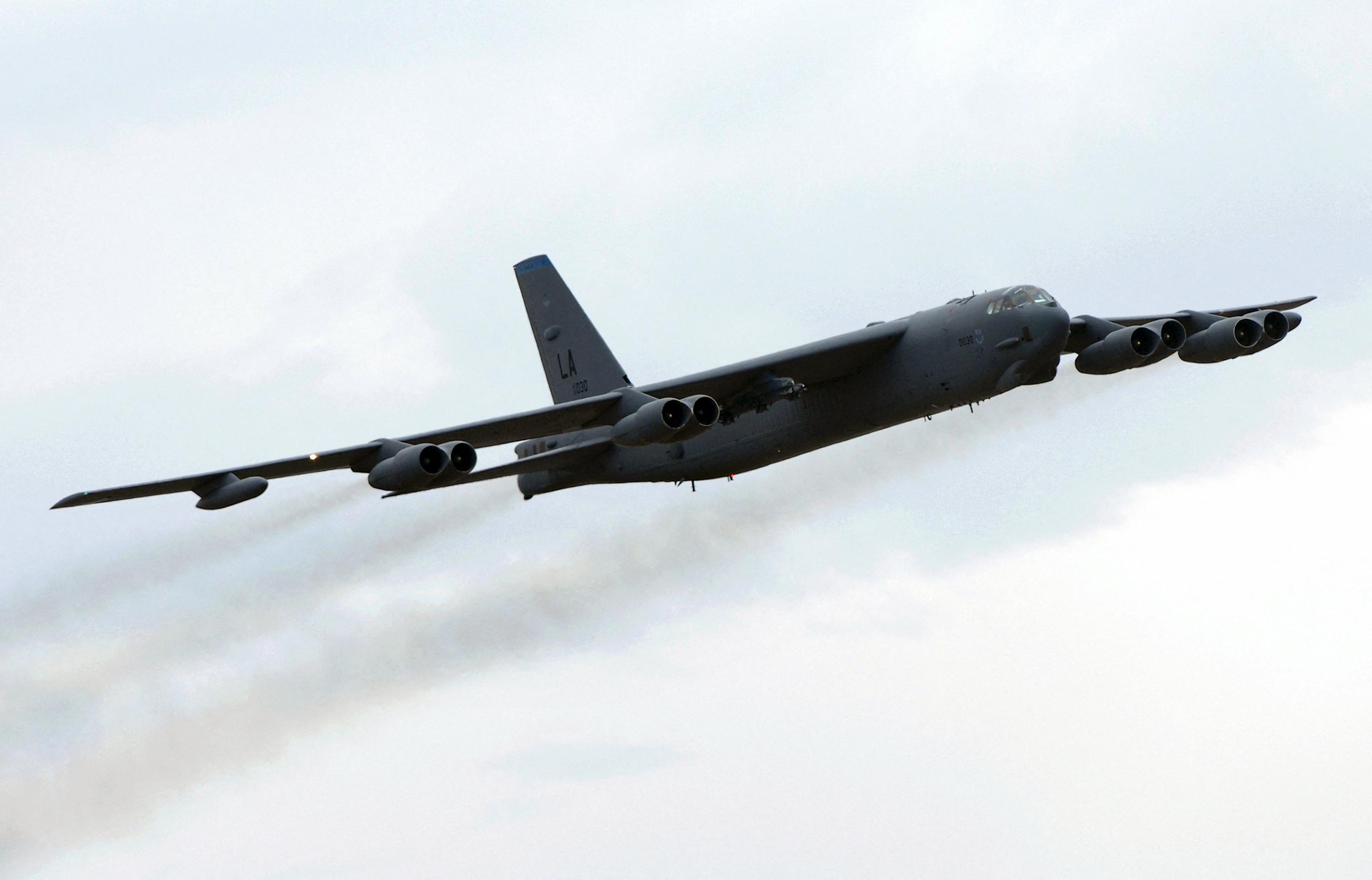 Moyen-Orient : des bombardiers américains B-52 sont arrivés dans la région pour mettre en garde l’Iran