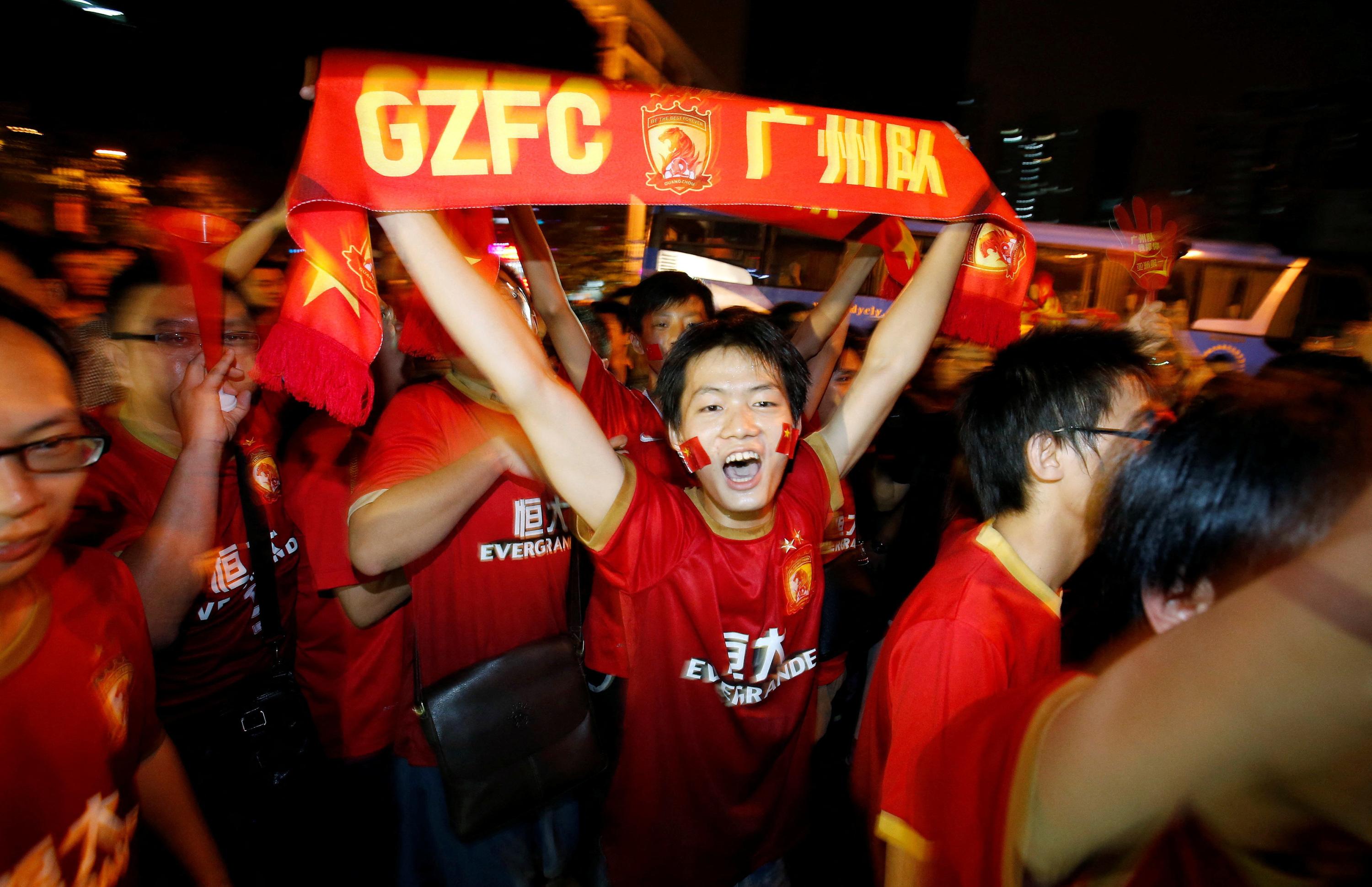 Foot: le Guangzhou FC (Chine), interdit de championnat professionnel à cause d’une «lourde dette historique»