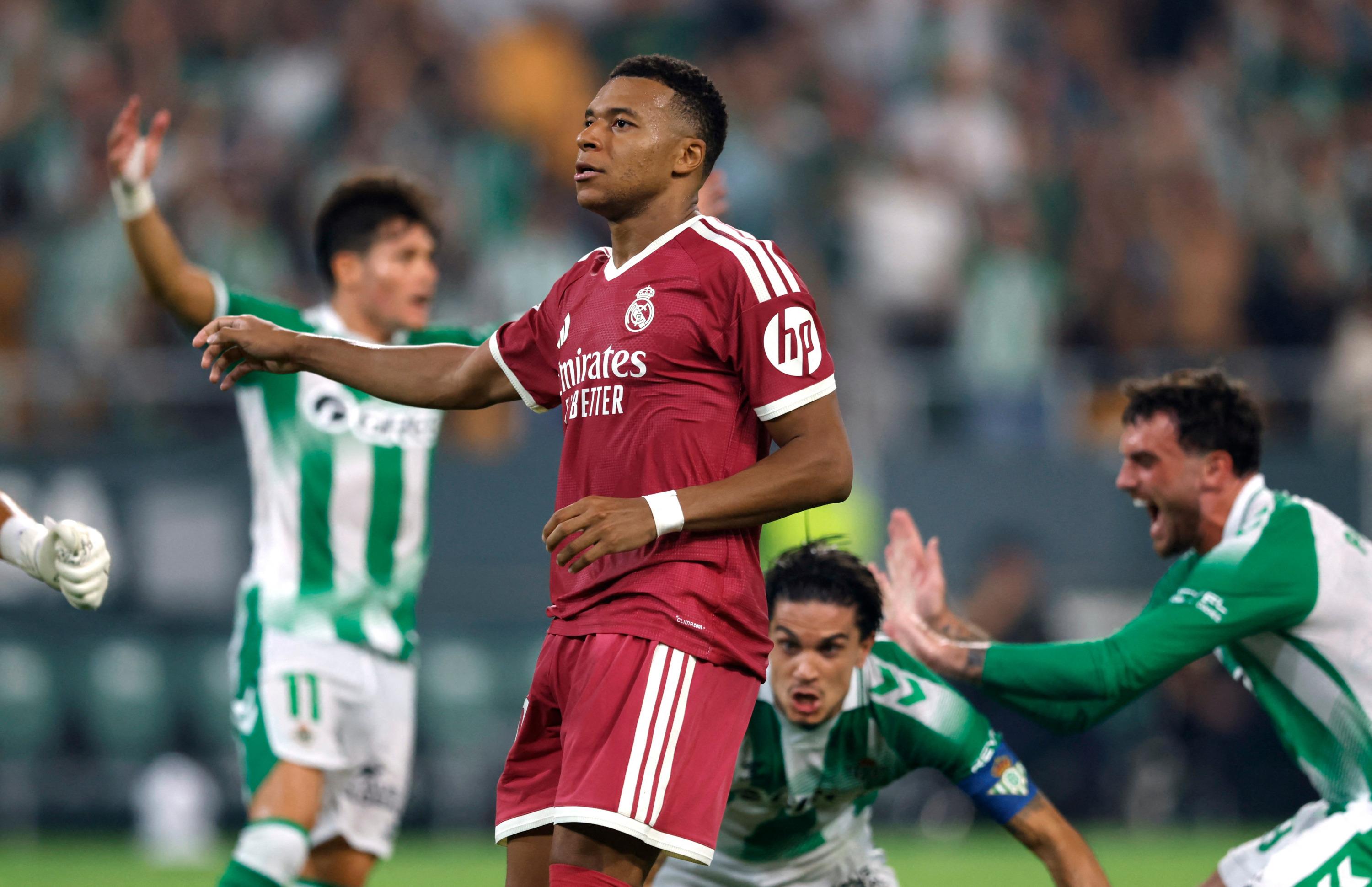 Liga : Mbappé rate tout, première défaite pour le Real Madrid de Mourinho face au Betis