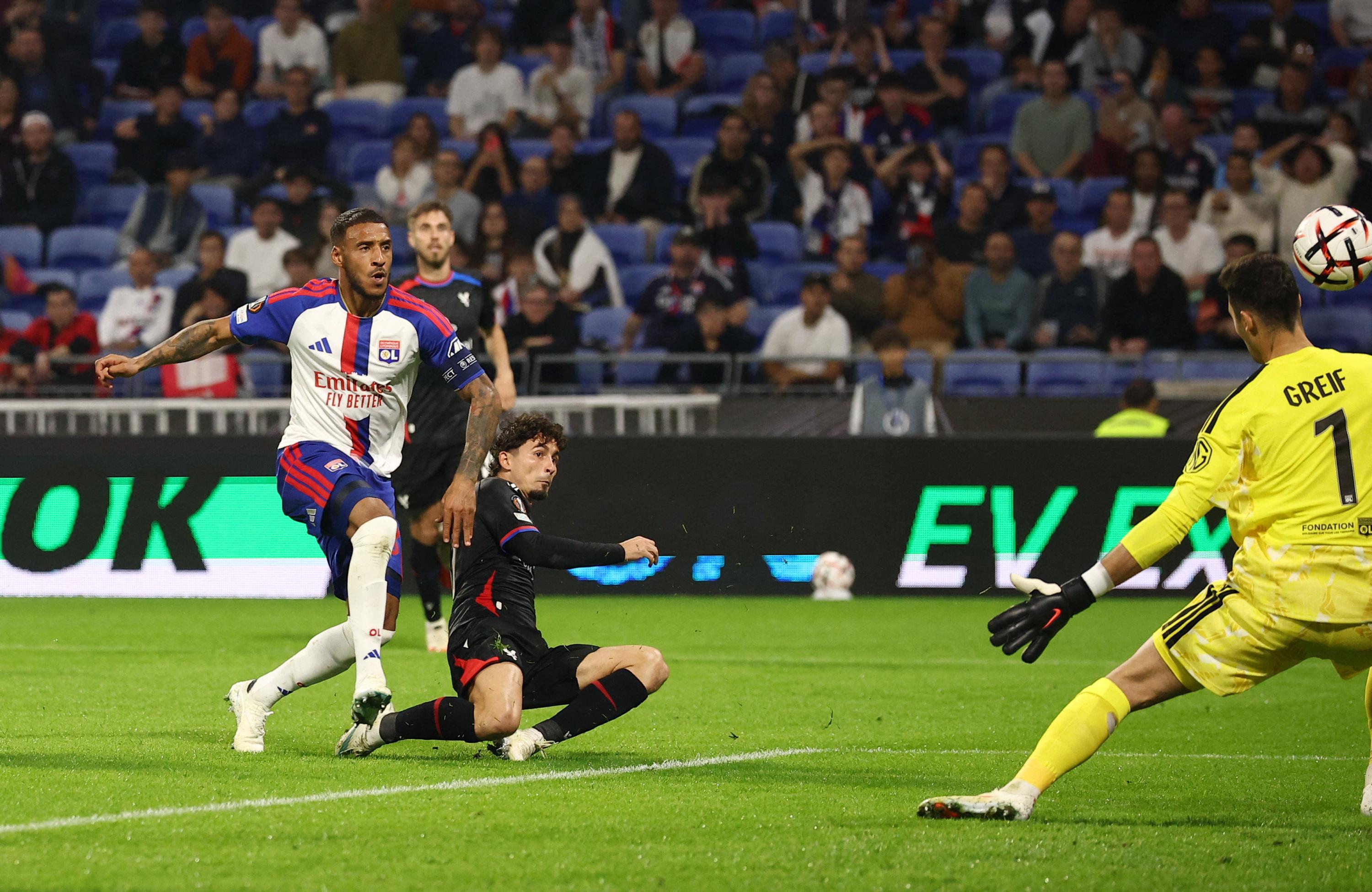 EN DIRECT - Lyon-Crystal Palace : l’OL file vers sa deuxième victoire