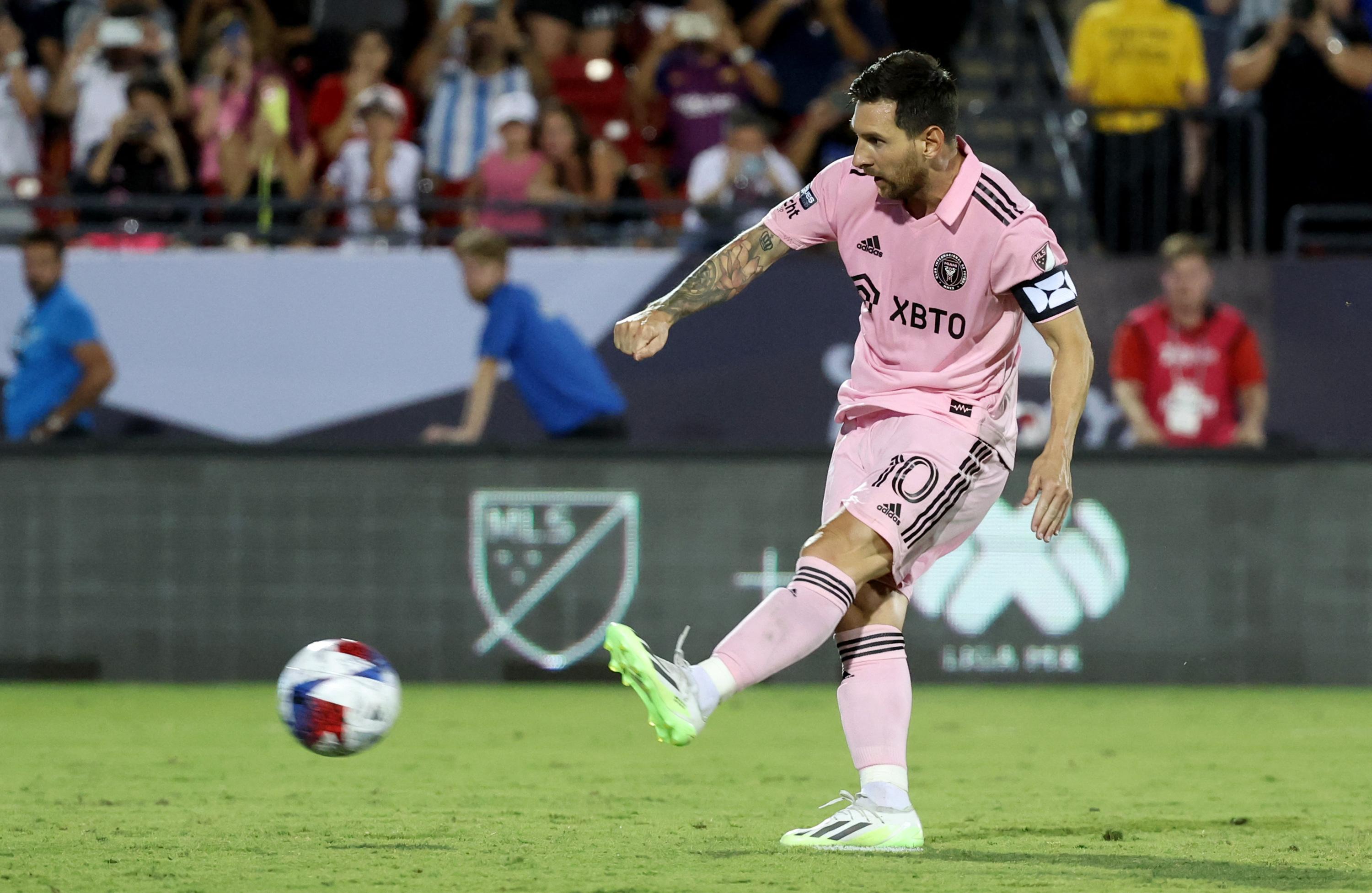 Foot : en vidéo, le coup franc égalisateur de Lionel Messi contre Dallas