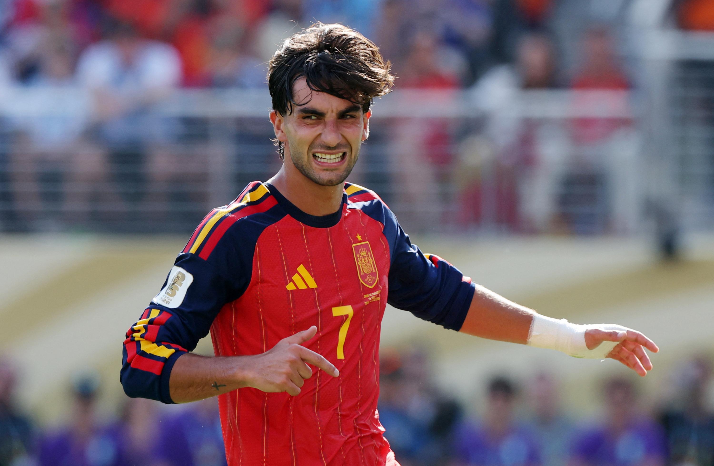 EN DIRECT - Espagne-Argentine : la Roja débloque (enfin) la situation face à une Albiceleste réduite à 10