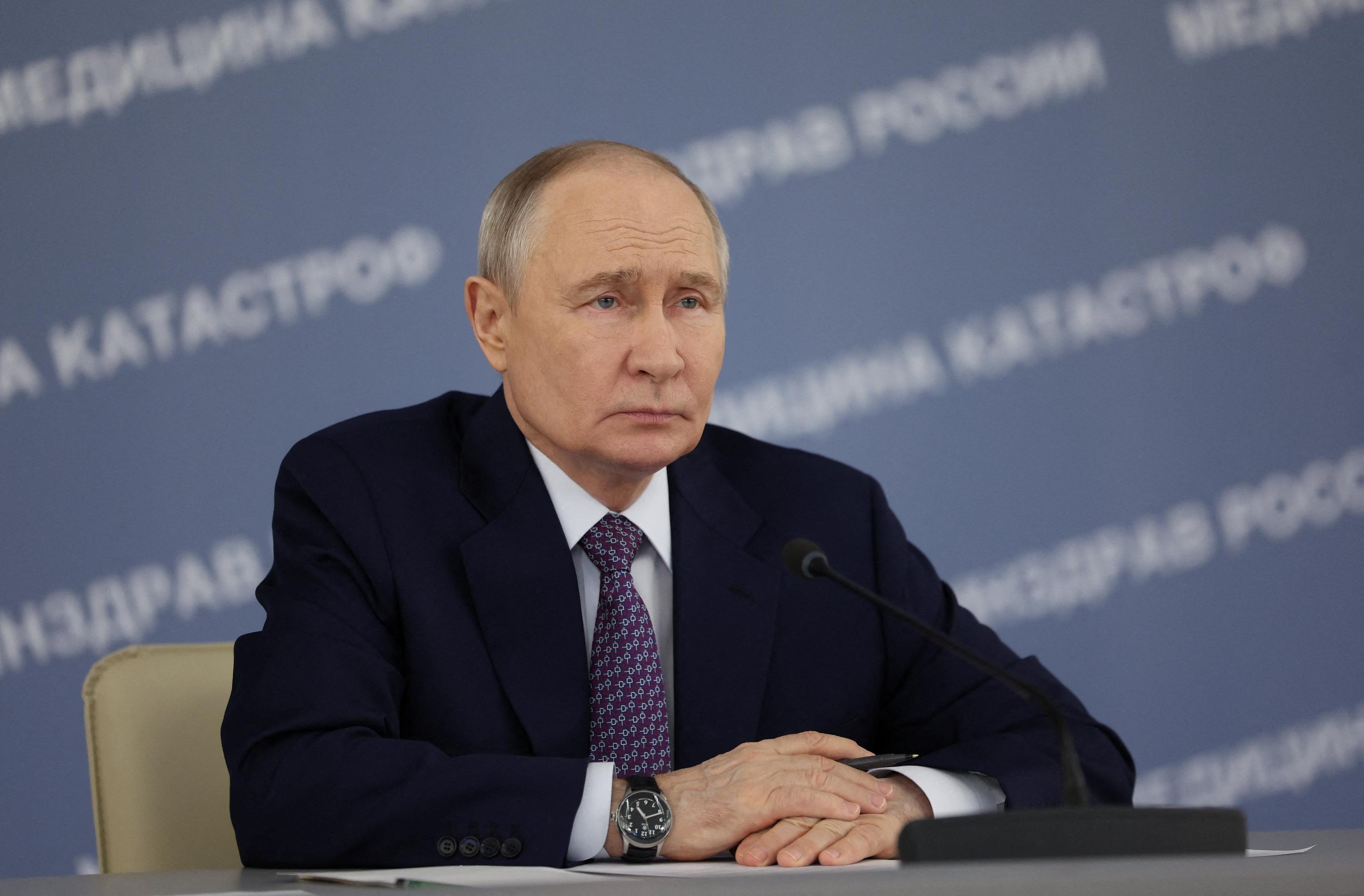 Guerre au Moyen-Orient : Poutine met en garde Trump contre les «conséquences dommageables» qu'aurait une nouvelle action militaire contre l'Iran