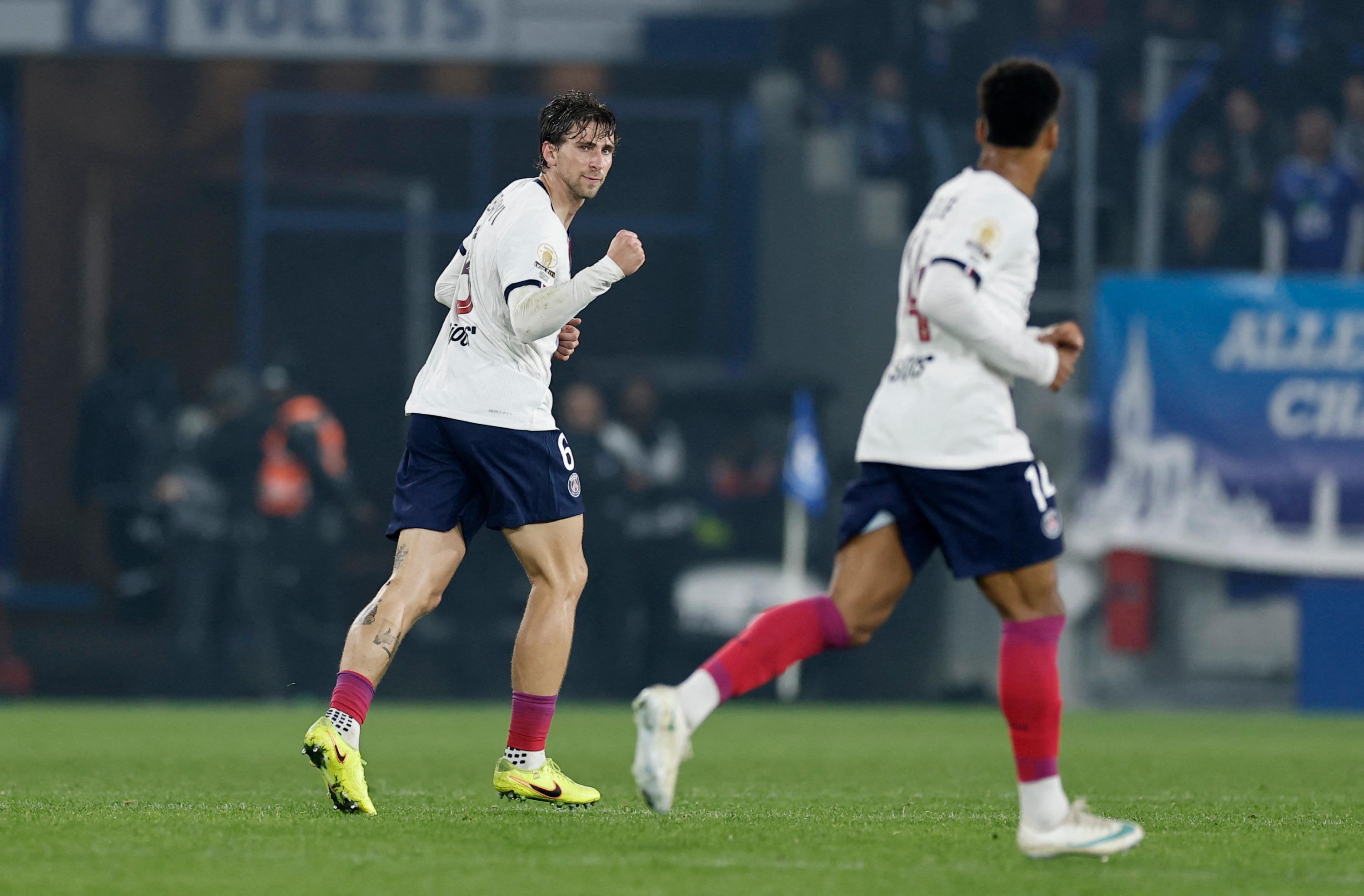 PSG : sans Marquinhos, Zabarnyi sommé de convaincre サムネイル