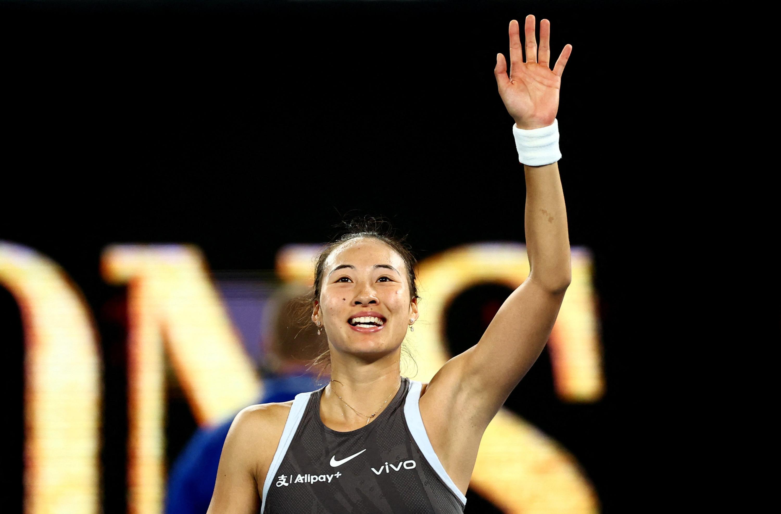 Open d'Australie: Zheng Qinwen, finaliste 2024, réussit son entrée