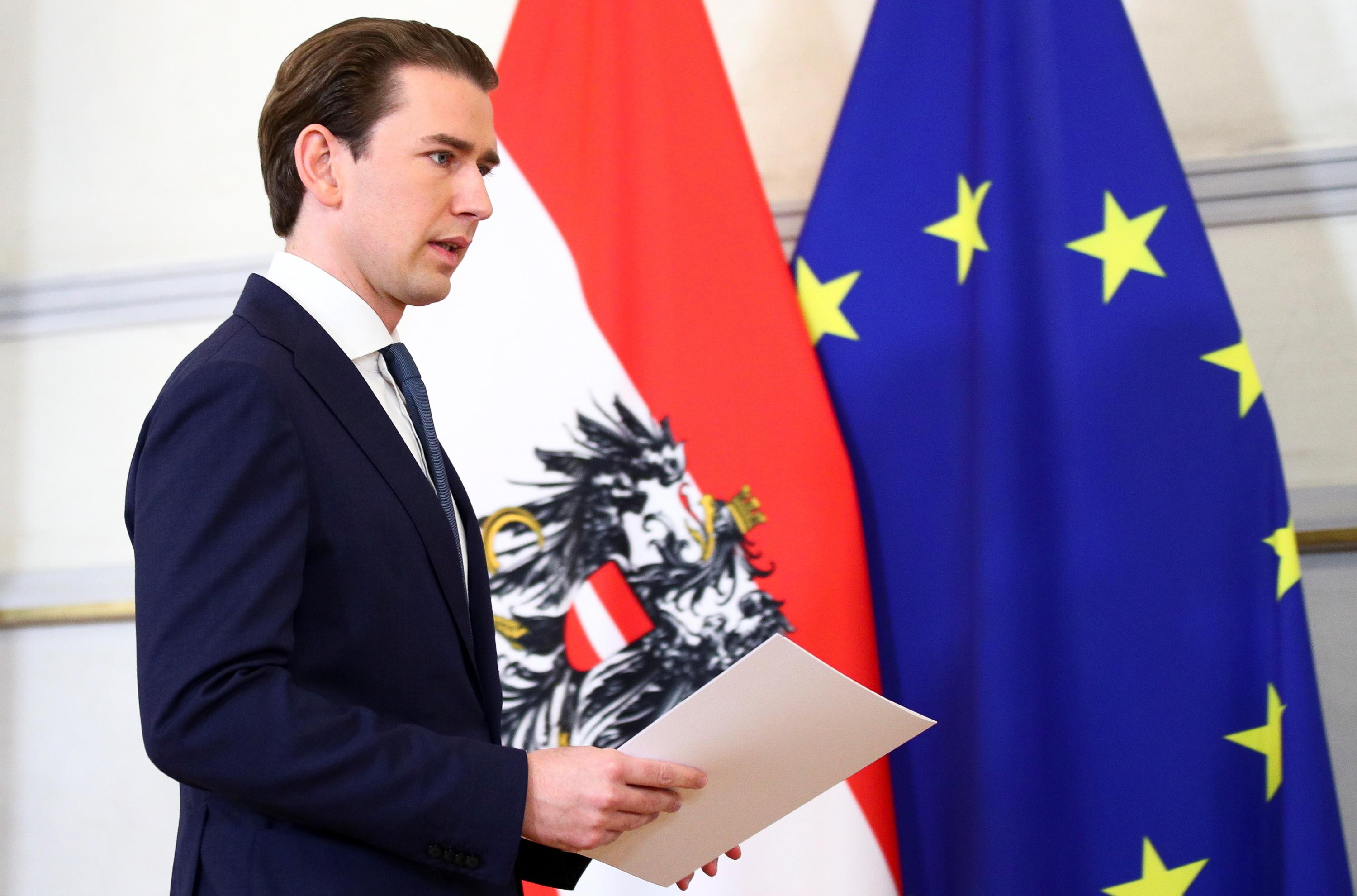 Soupçonné de corruption, le chancelier autrichien Sebastian Kurz annonce sa démission thumbnail