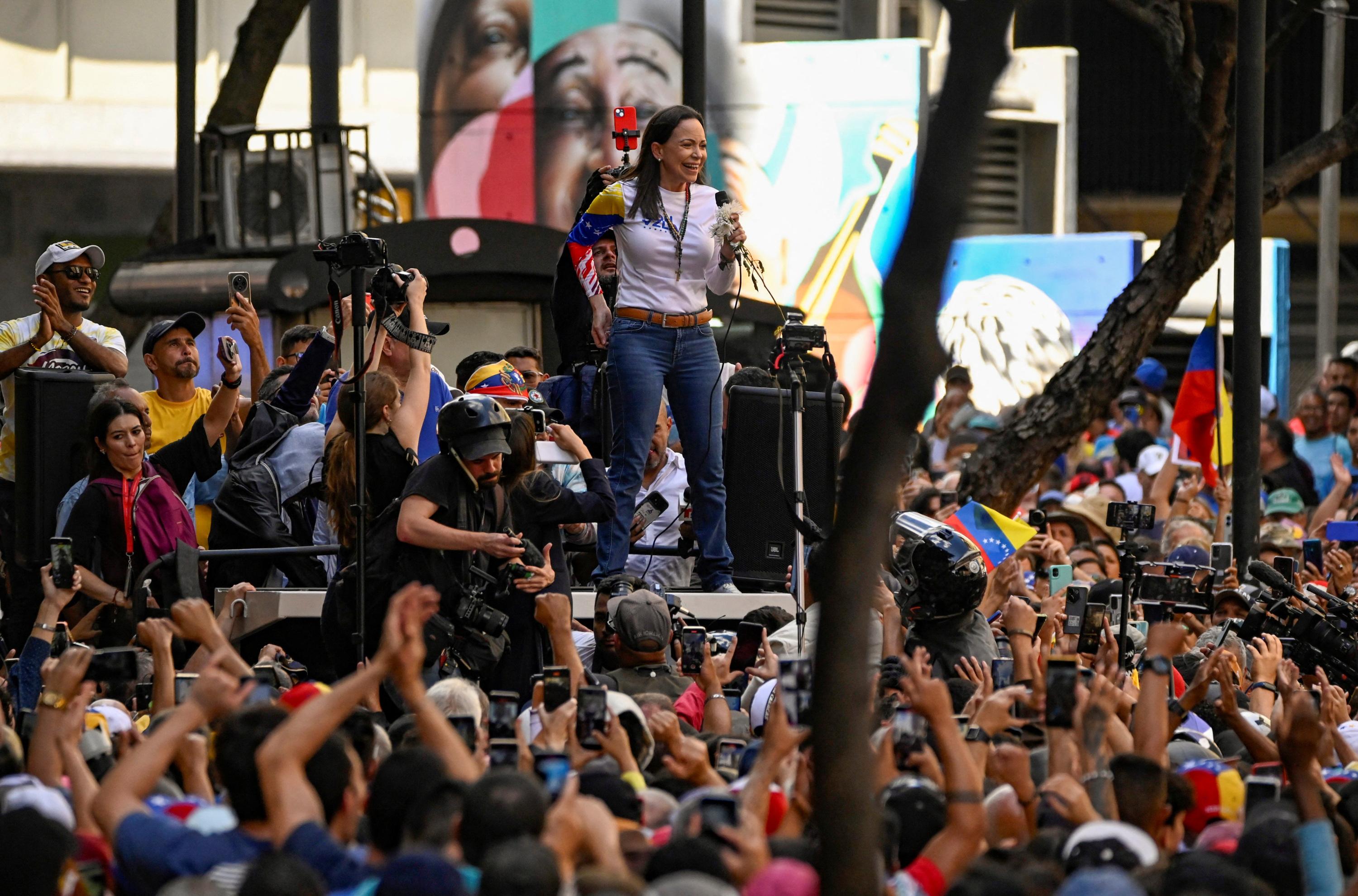 Venezuela : la chef de l'opposition Maria Corina Machado, «retenue de force», «libérée» après une manifestation