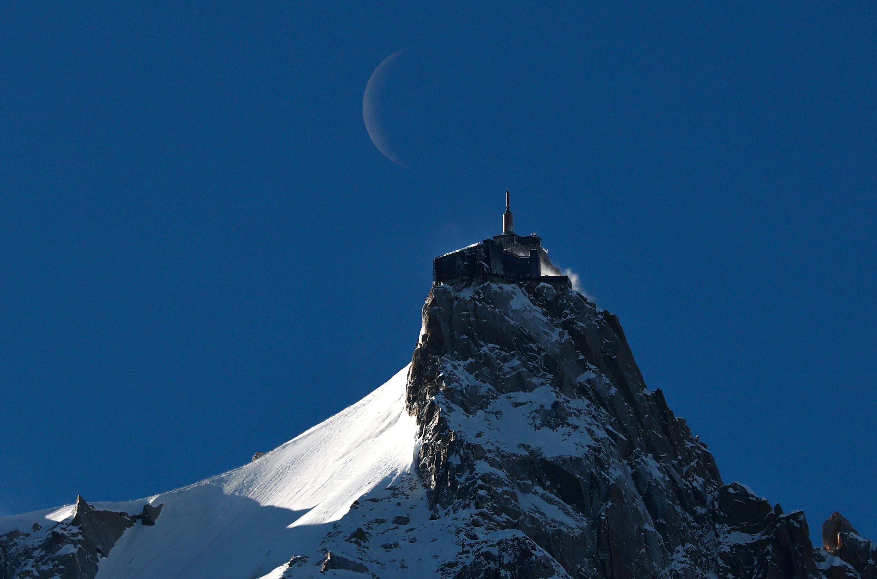 Mont-Blanc : un skieur meurt sur la face nord de l'Aiguille du Midi