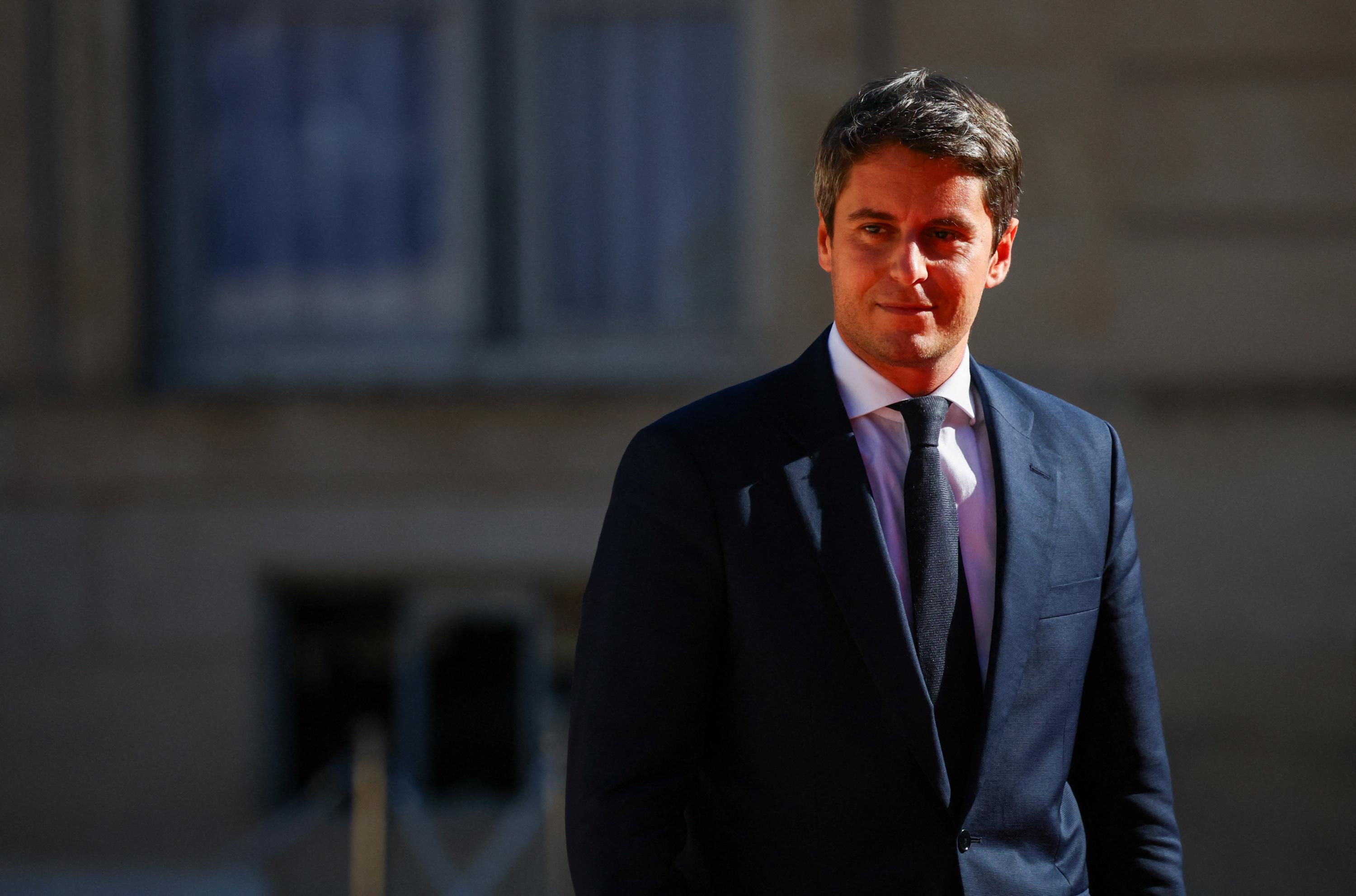 EN DIRECT - Présidentielle 2027 : «LFI se sert de notre jeunesse comme chair à canon politique», juge Gabriel Attal