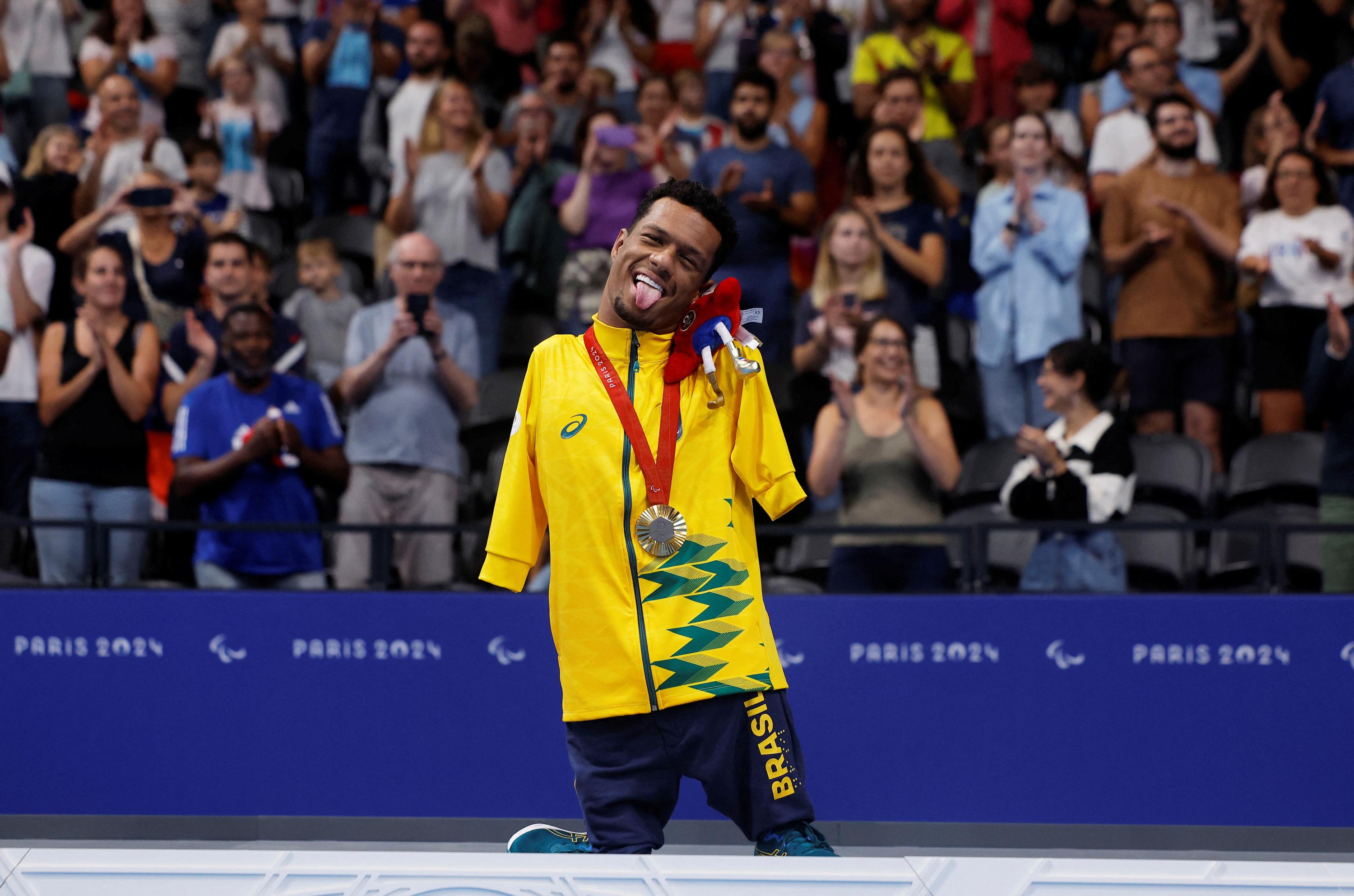 Jeux paralympiques : Gabriel dos Santos Araujo, le triplé en or du nageur vedette brésilien