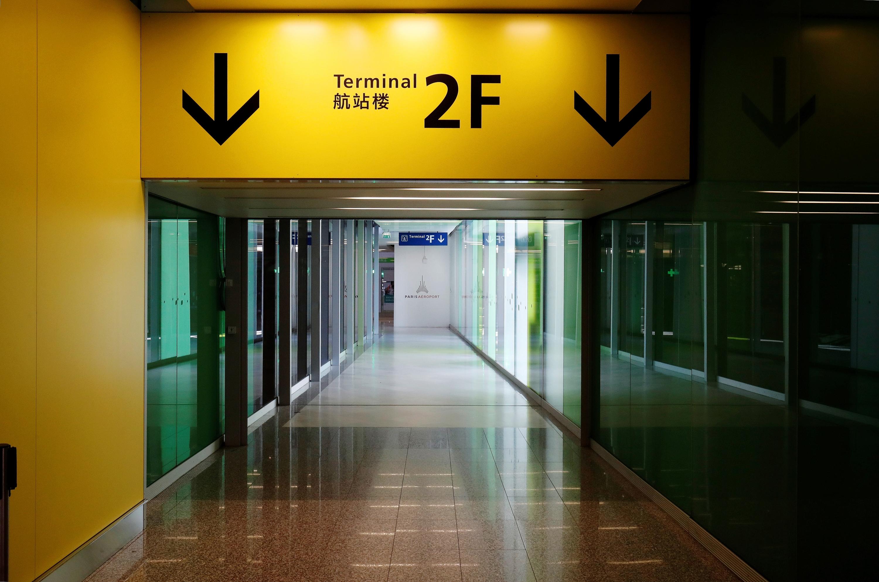 Aéroport de Roissy : un homme interpellé après avoir poignardé un SDF