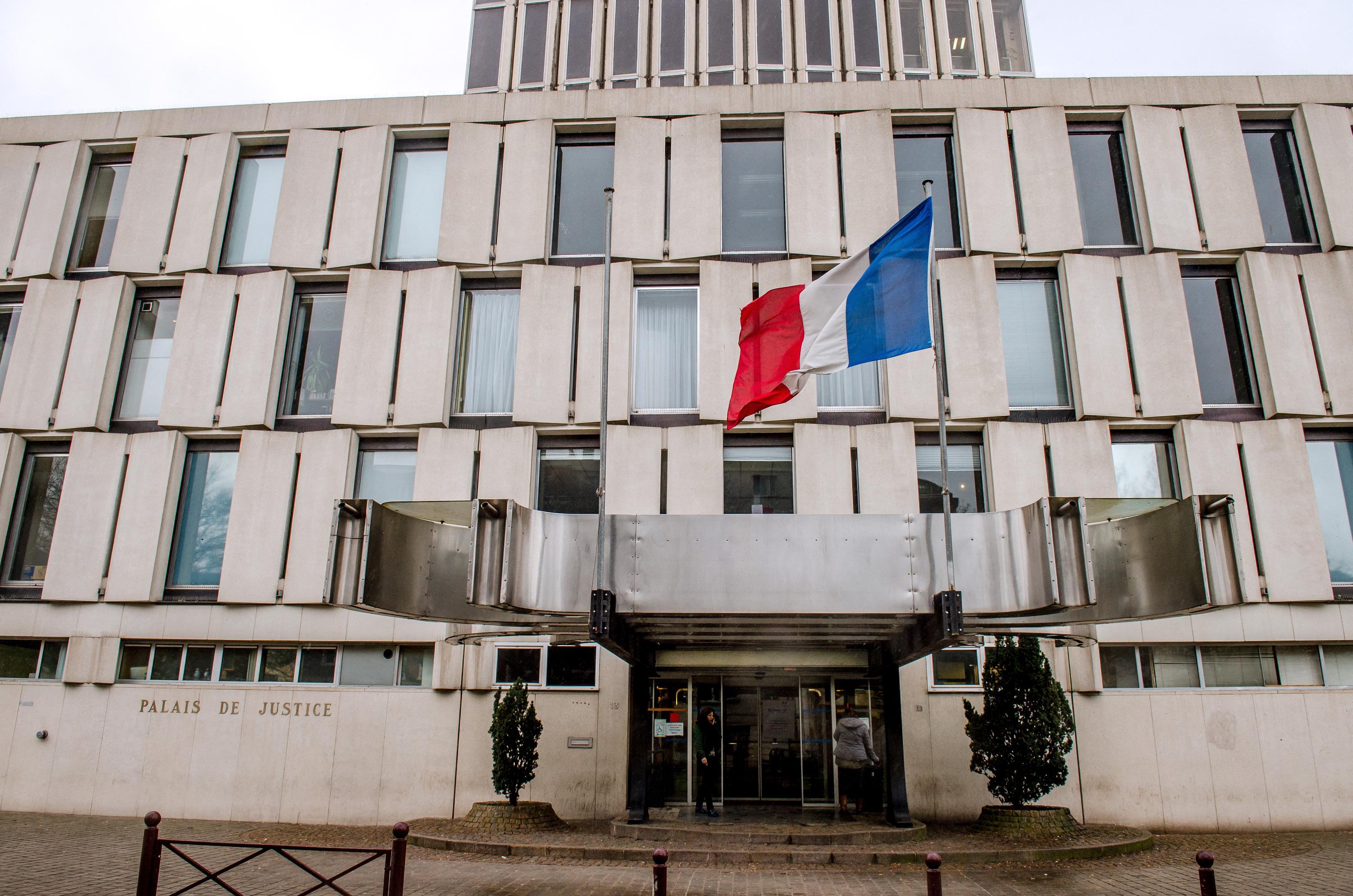 «On avait consommé dix à quinze bonbonnes de protoxyde» : au procès du chauffard de Lille, le scénario d’une nuit qui vire au cauchemar
