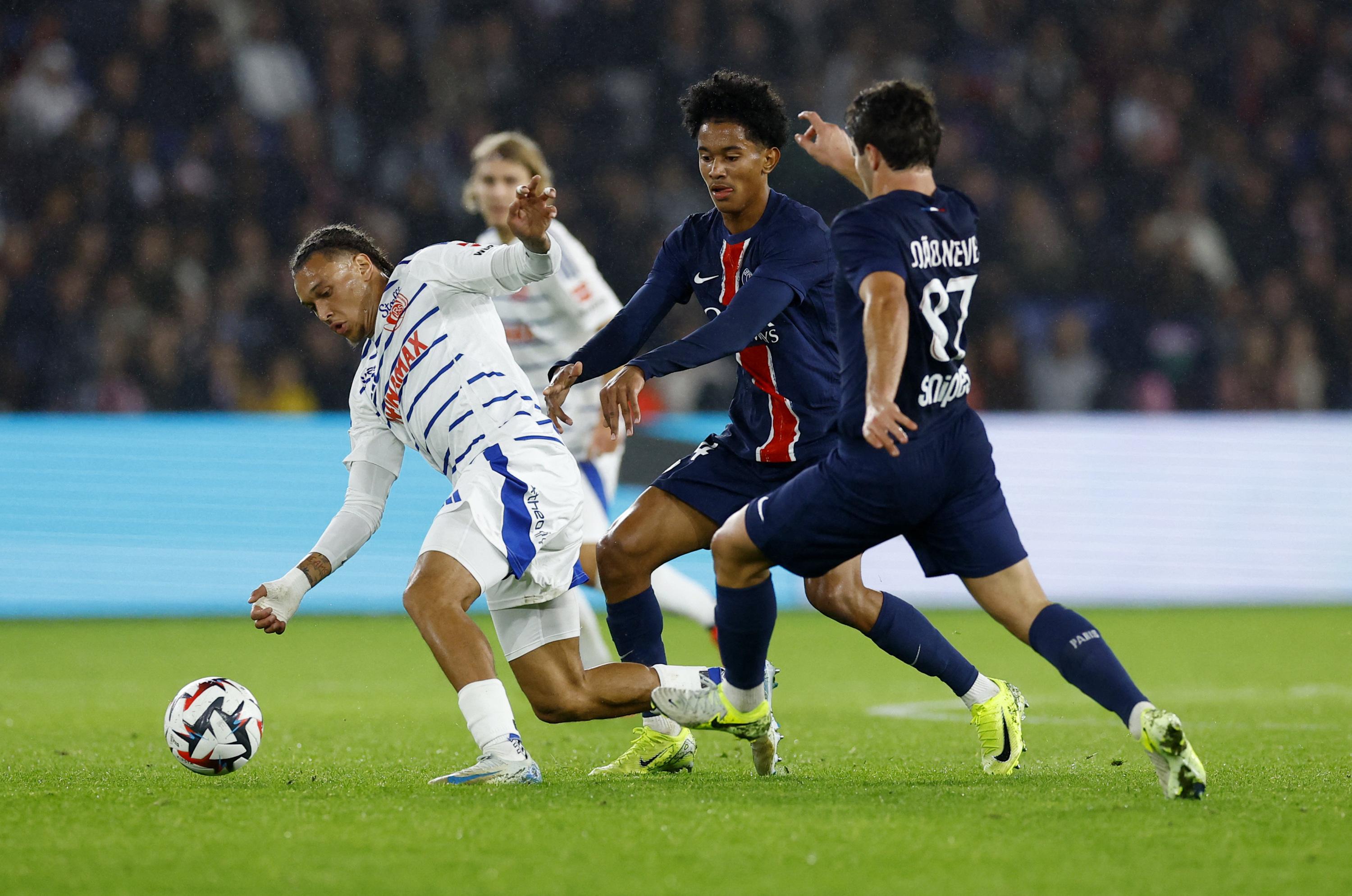 EN DIRECT - PSG-Strasbourg : les Alsaciens réduisent le score