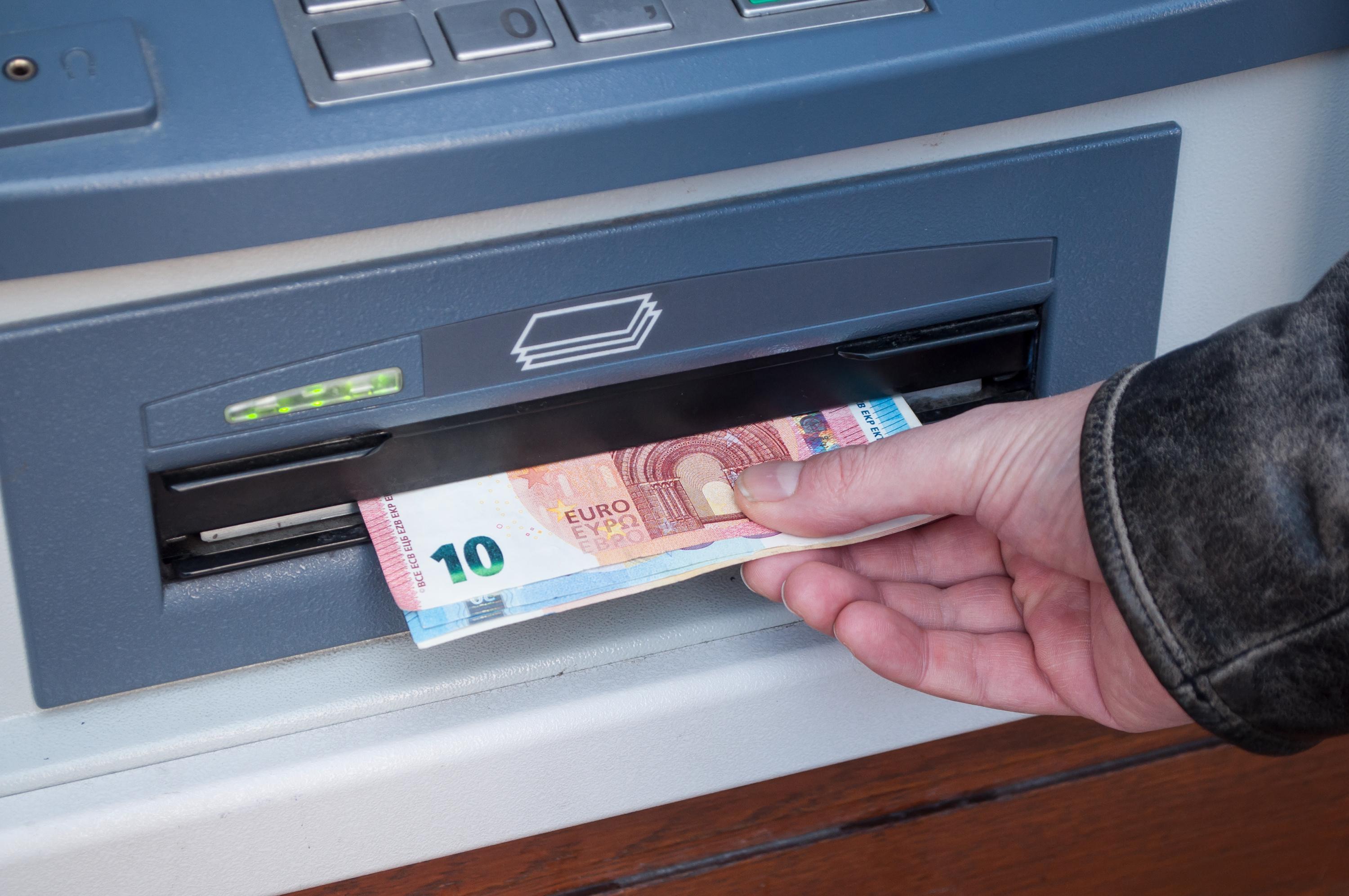 La France a encore perdu plus de 1500 distributeurs de billets l’an dernier