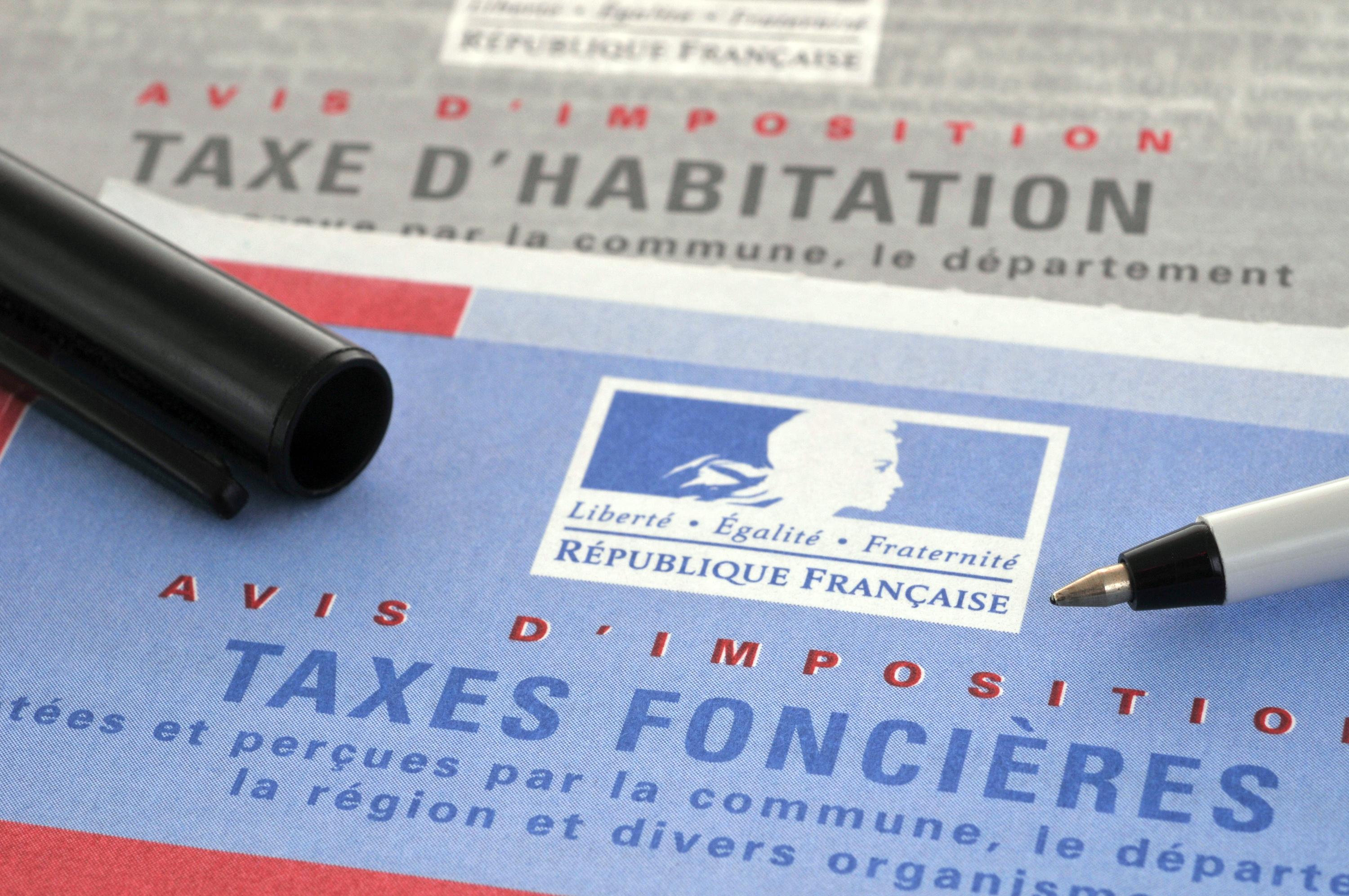 Une taxe foncière divisée par deux ou alourdie : que proposent les candidats aux municipales à Paris ?