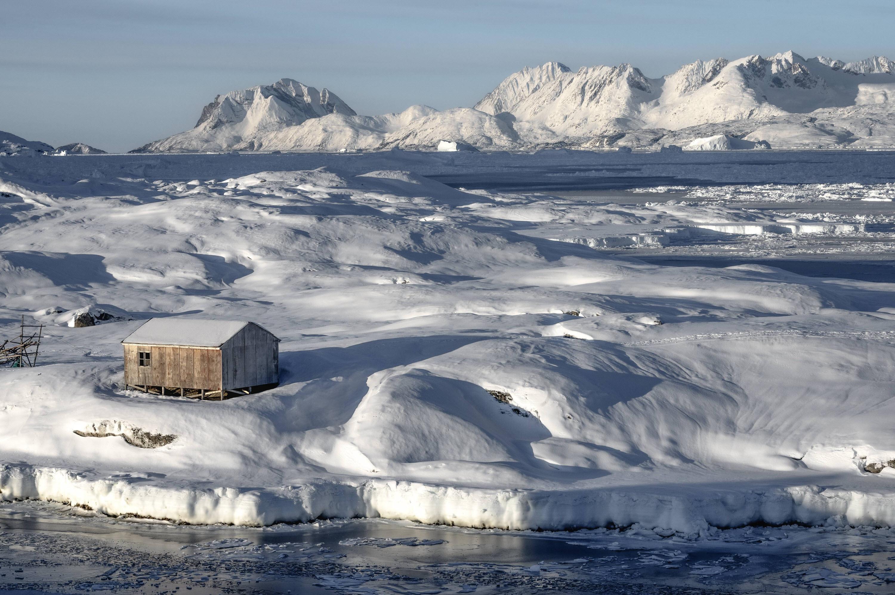 «Il est urgent que les voyageurs y aillent» : pourquoi le Groenland attise (aussi) les convoitises du tourisme mondial