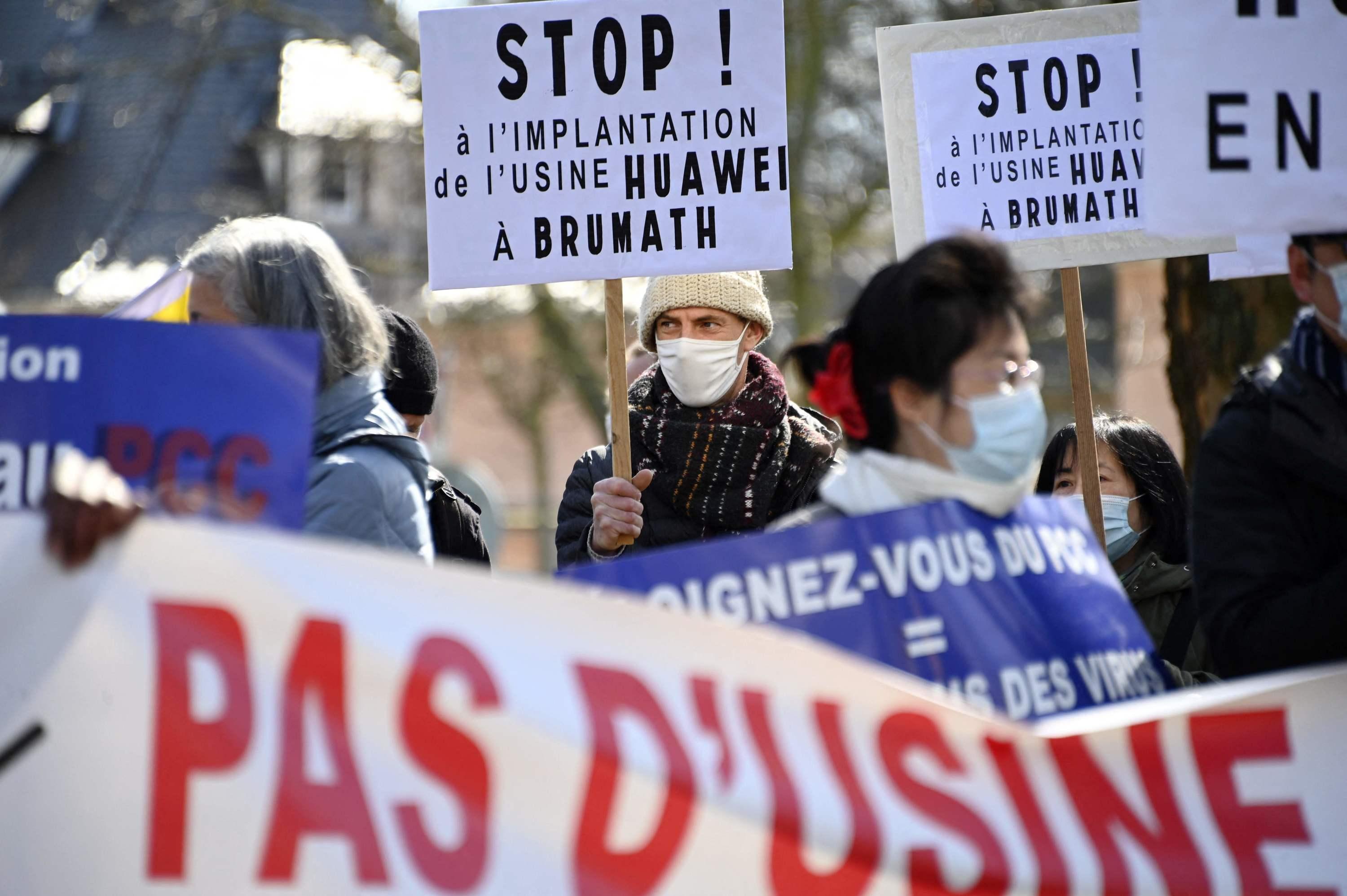 Calendrier Manifestation Alsace 2023 Strasbourg: 150 Personnes Manifestent Contre L'implantation De Huawei En  Alsace