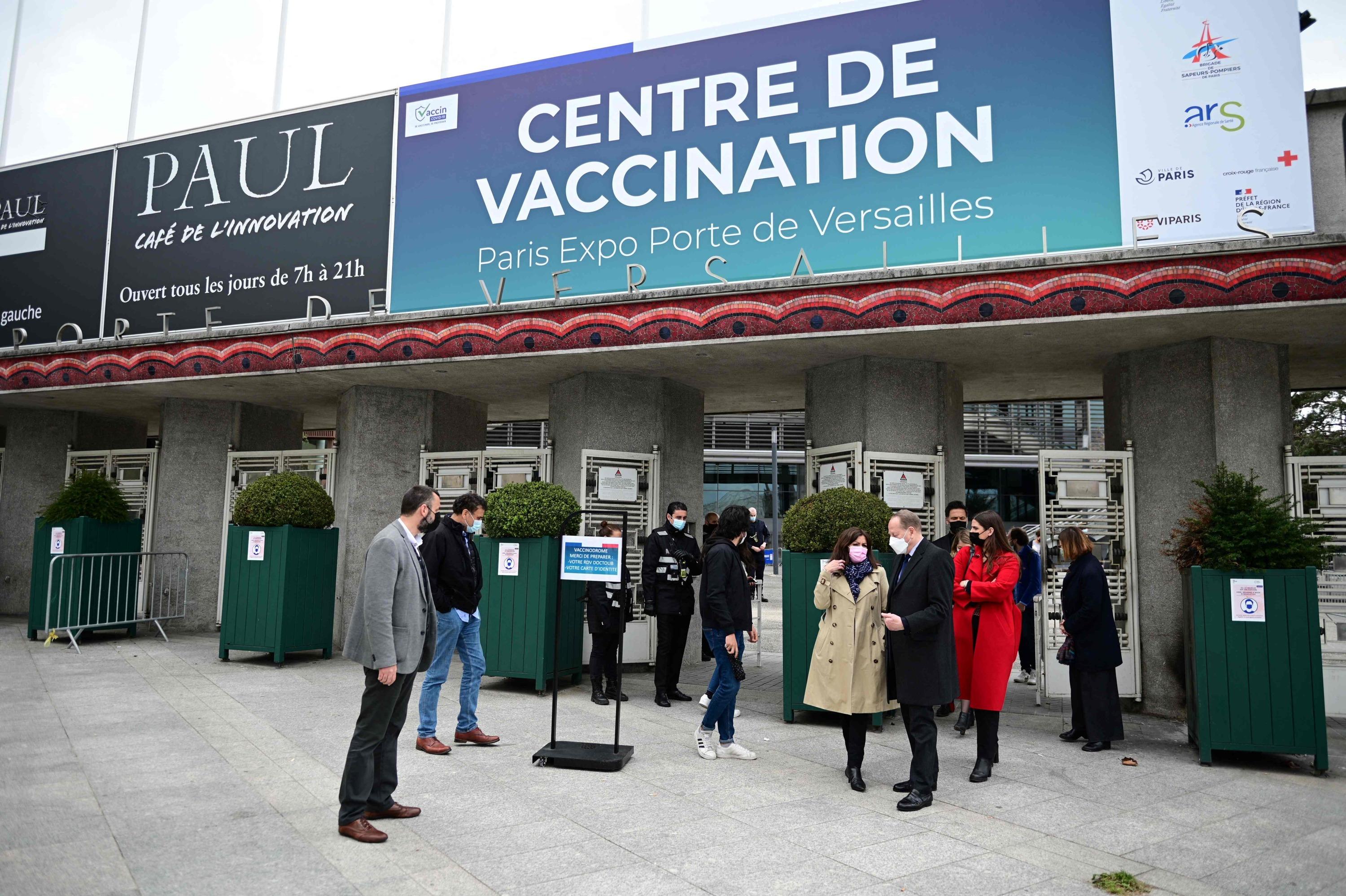 Covid 19 Comment Tous Les Candidats A La Vaccination De Plus De 18 Ans Peuvent Prendre Rendez Vous