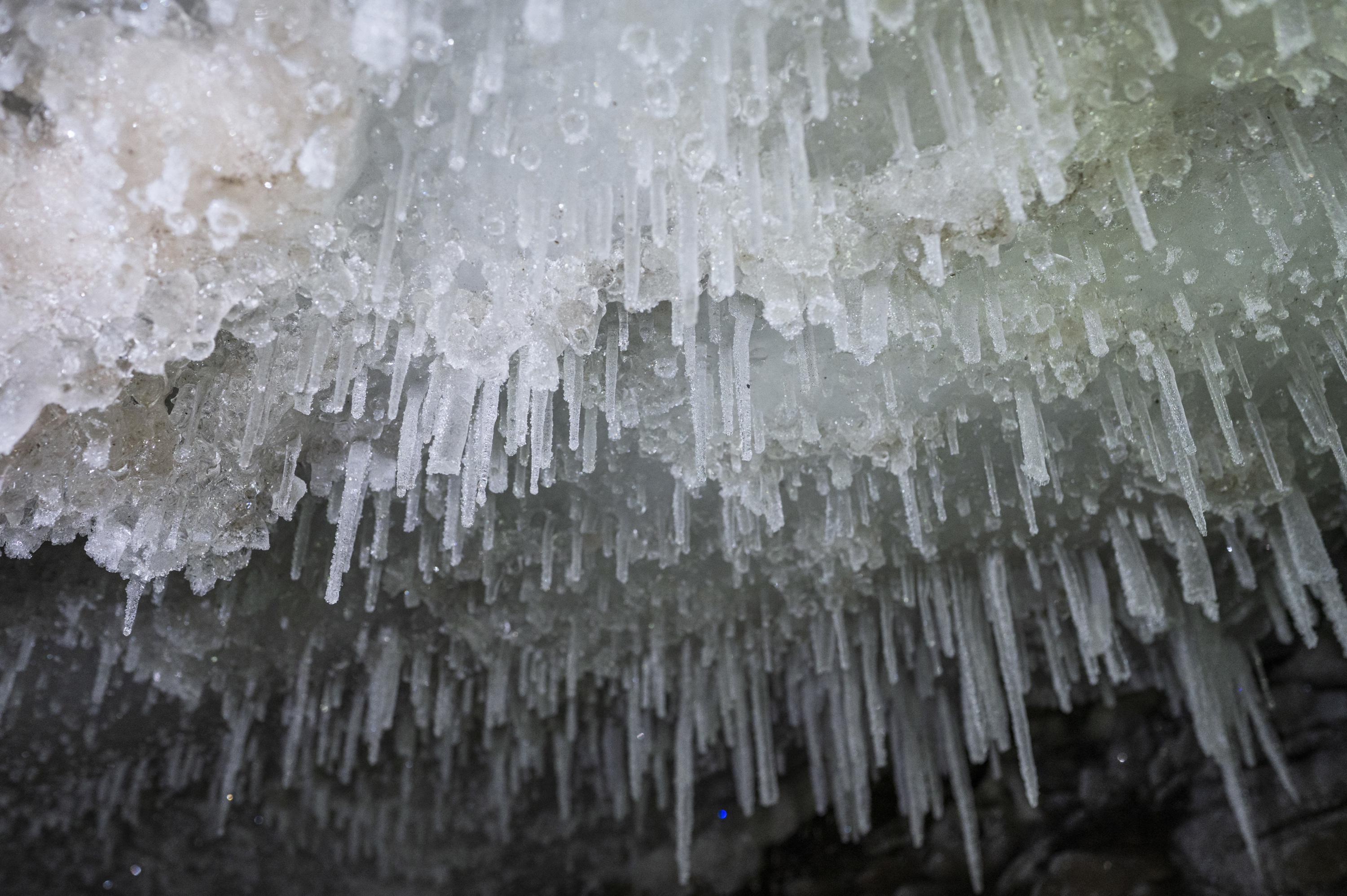 Islande : deux disparus dans l’effondrement d'une grotte de glace