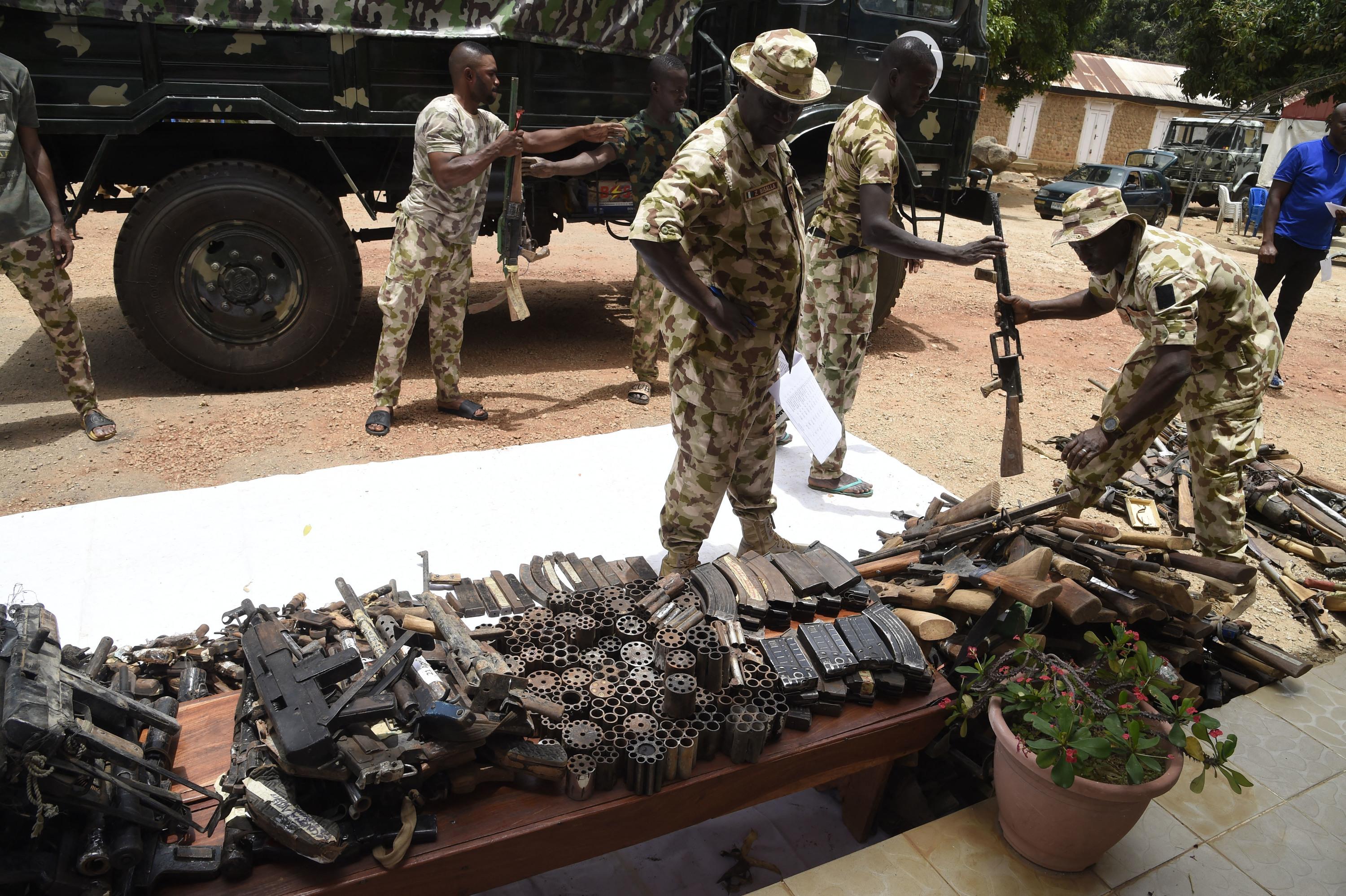 Nigeria : des membres de gangs criminels tuent 33 otages malgré le paiement d'une rançon