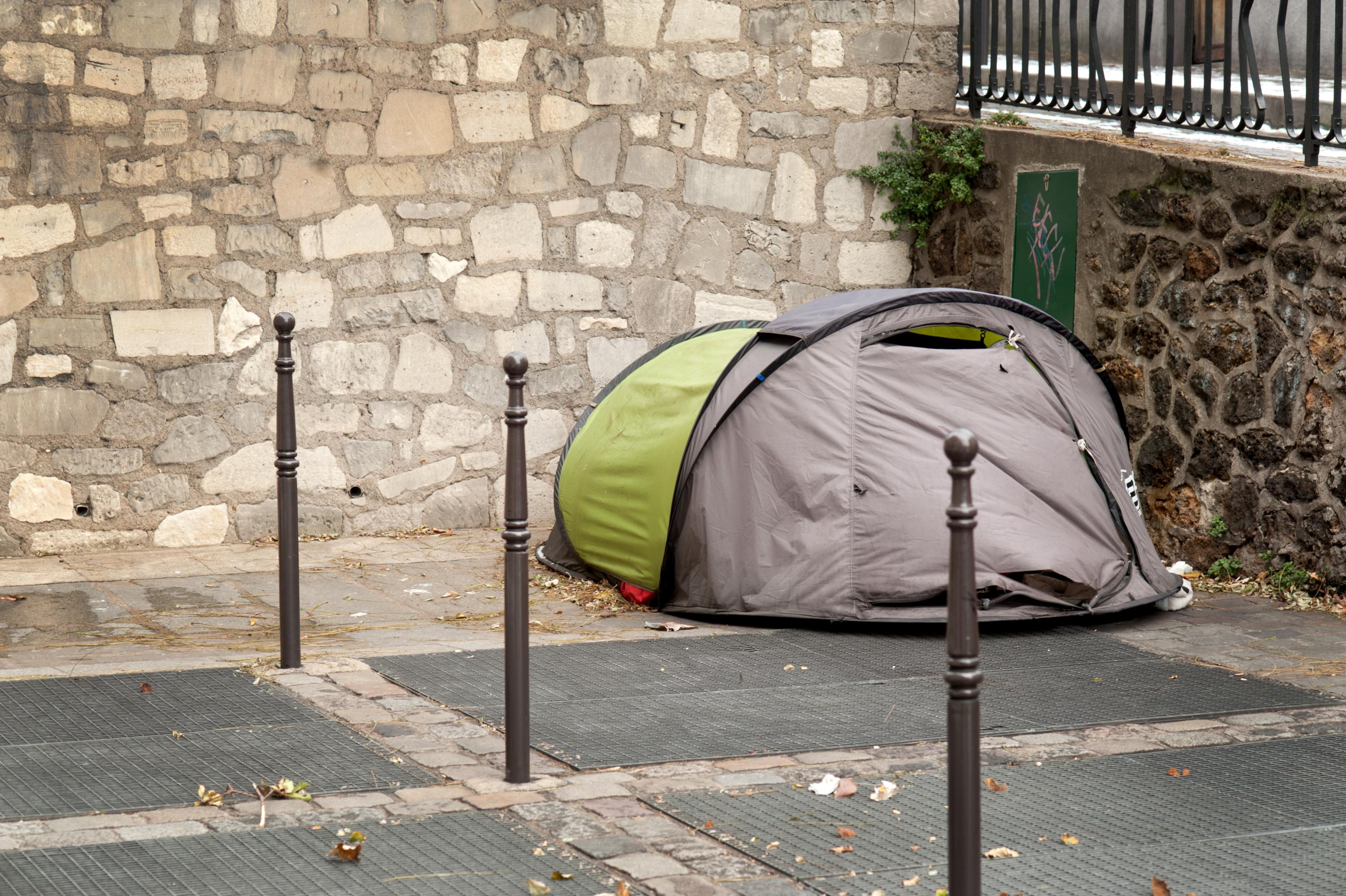 Une précarité «toujours plus ancrée» : 57% des Français connaissent un proche vivant dans une situation de pauvreté