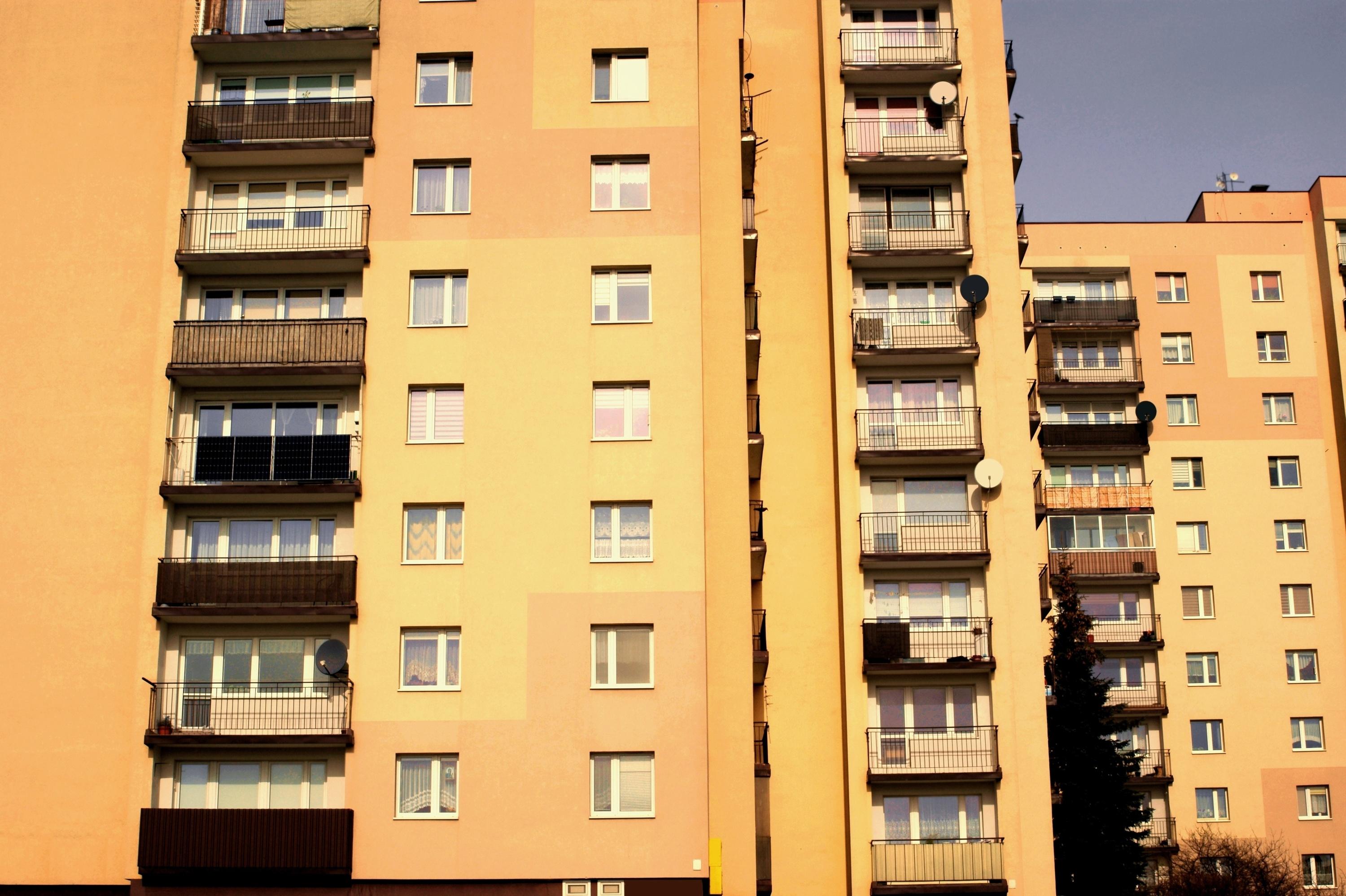 Pourquoi les rénovations lourdes liées à des balcons dangereux se multiplient-elles ?