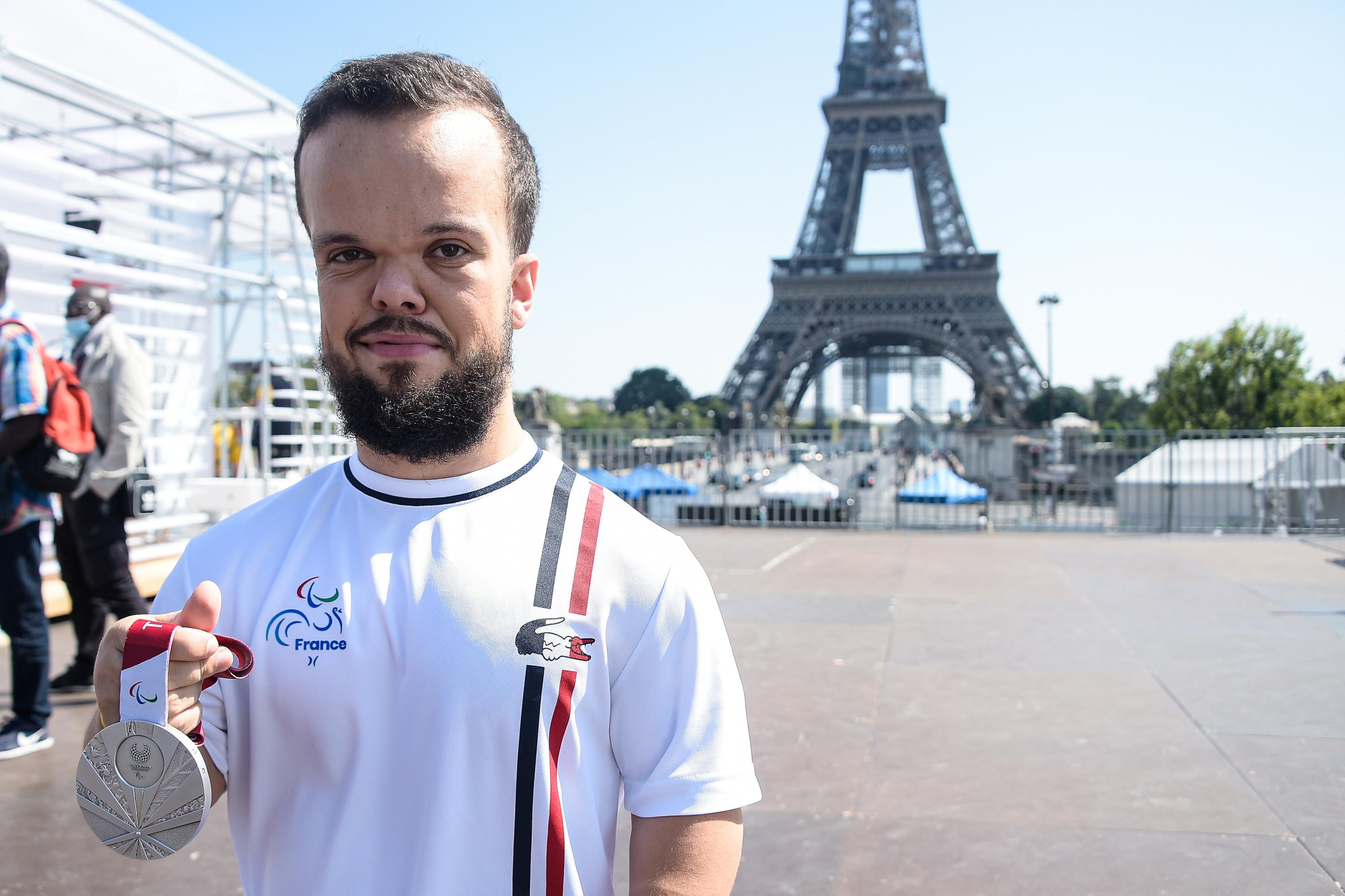 Jeux paralympiques : Axel Bourlon, que la force soit avec lui