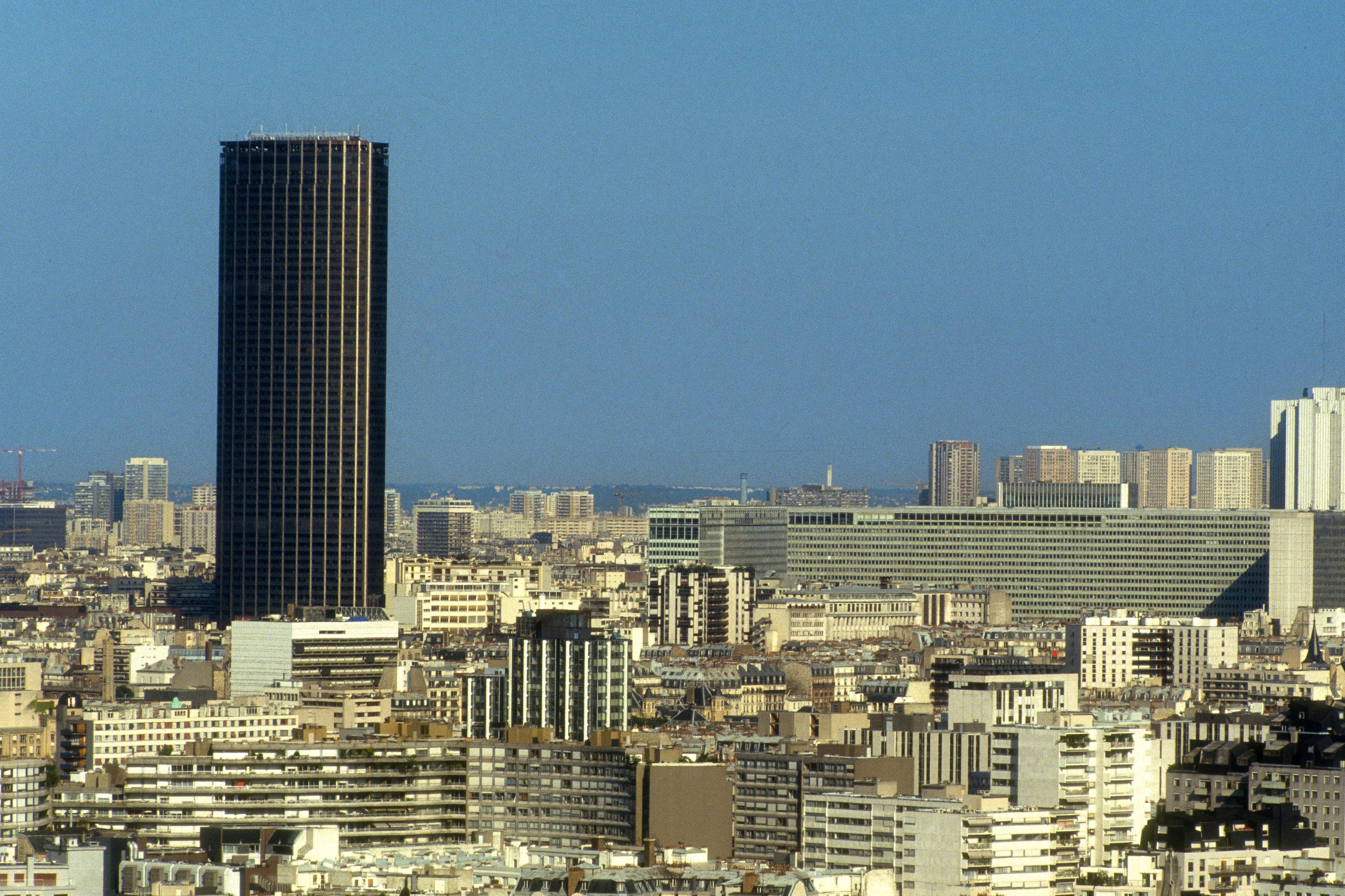 Tour Montparnasse : la bataille des mètres carrés avant la rénovation à 727 millions d’euros