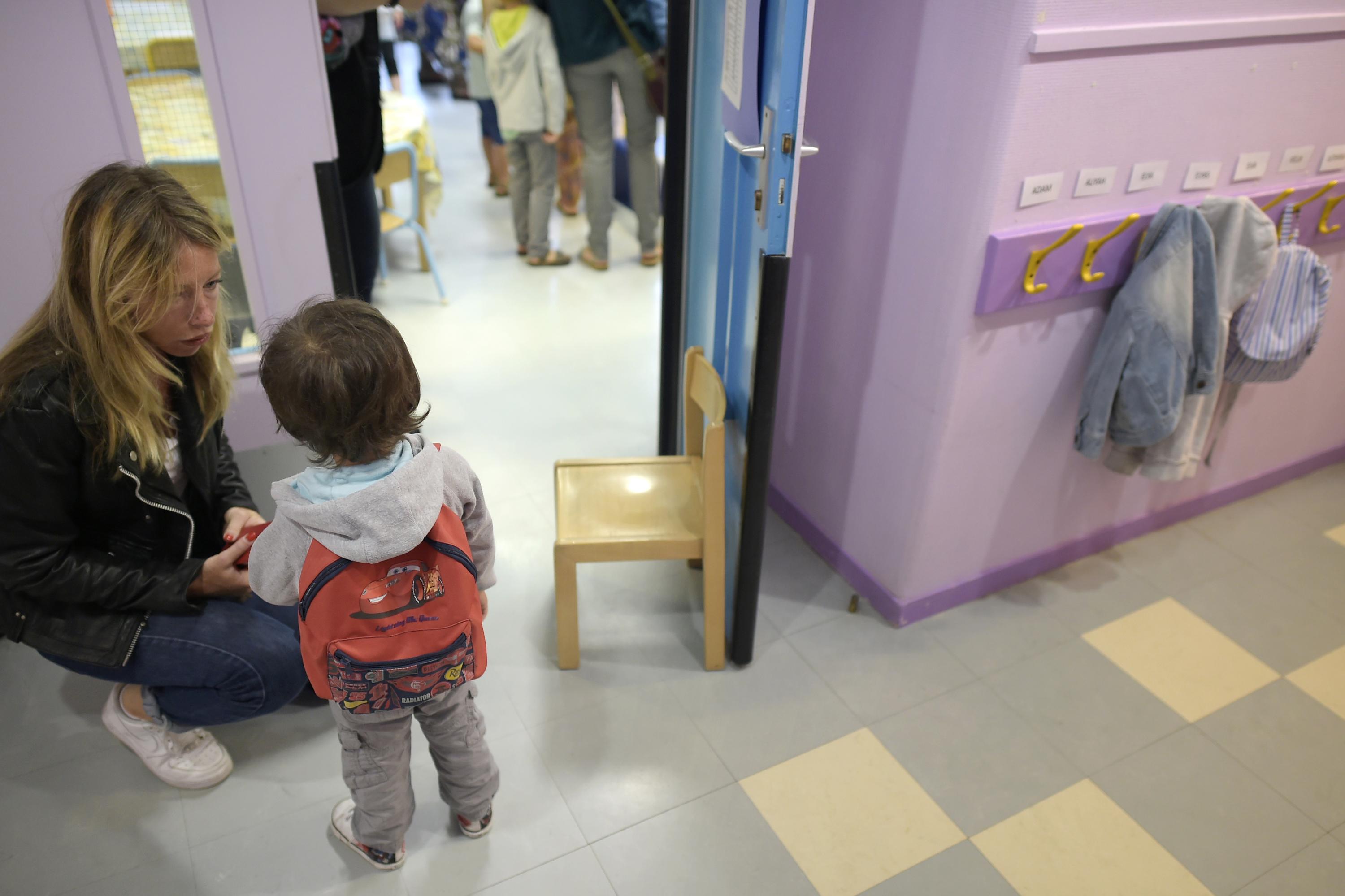 Saint Denis Des Animateurs Suspendus Pour Violences Sur Un Enfant De Deux Ans