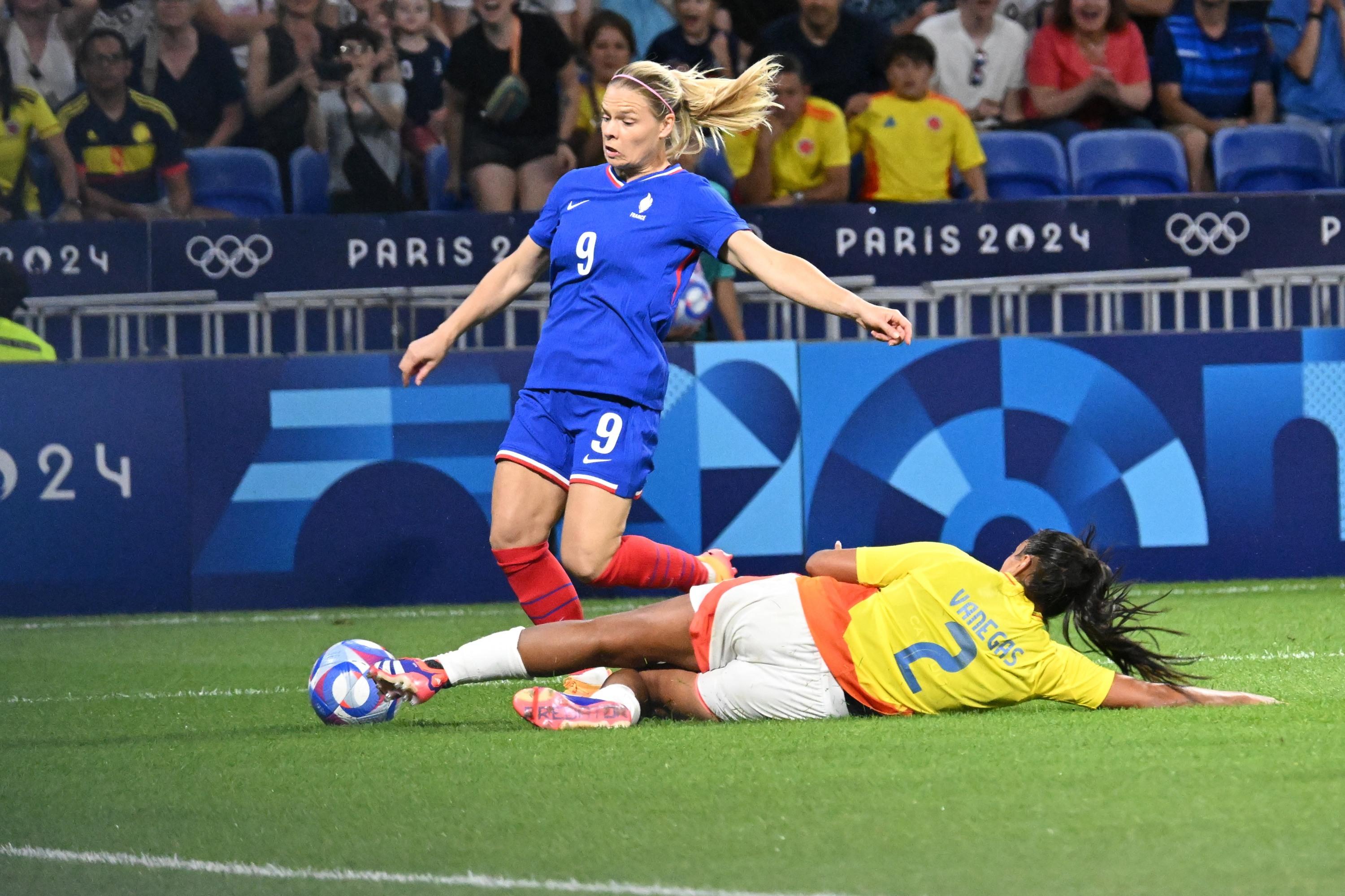 JO Paris 2024 : la footballeuse française Le Sommer a quitté l’entraînement