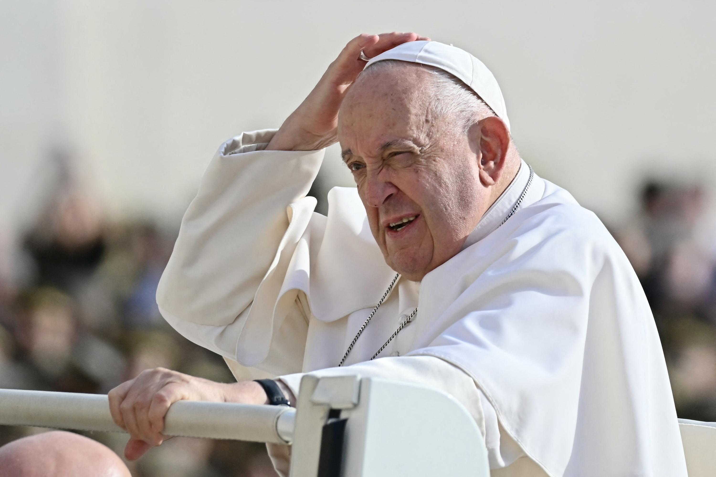 «Nous sommes en train de détruire le monde» par la guerre, alerte le pape François