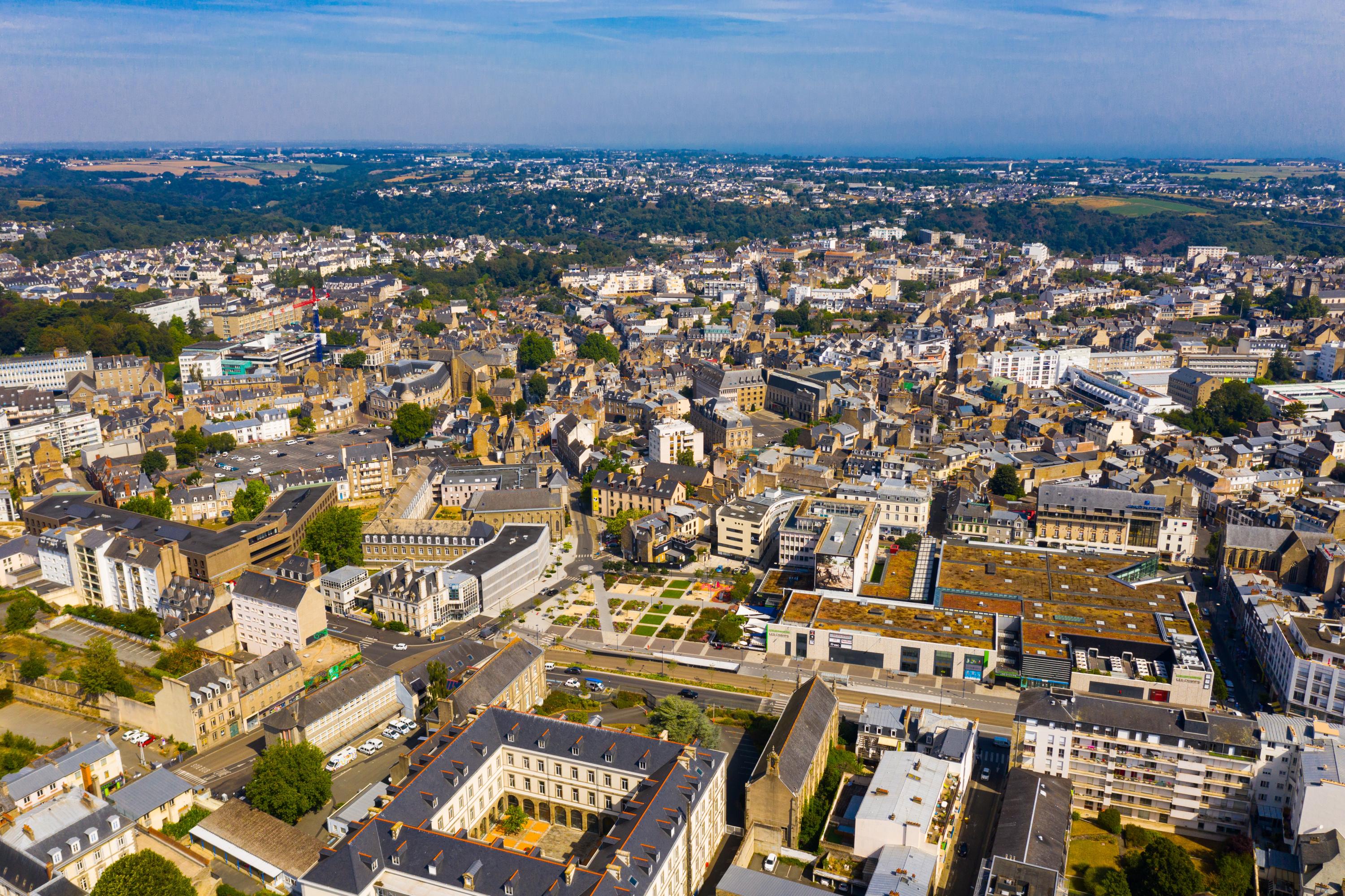 Le maire de Saint-Brieuc agressé avec un manche de couteau, un homme interpellé