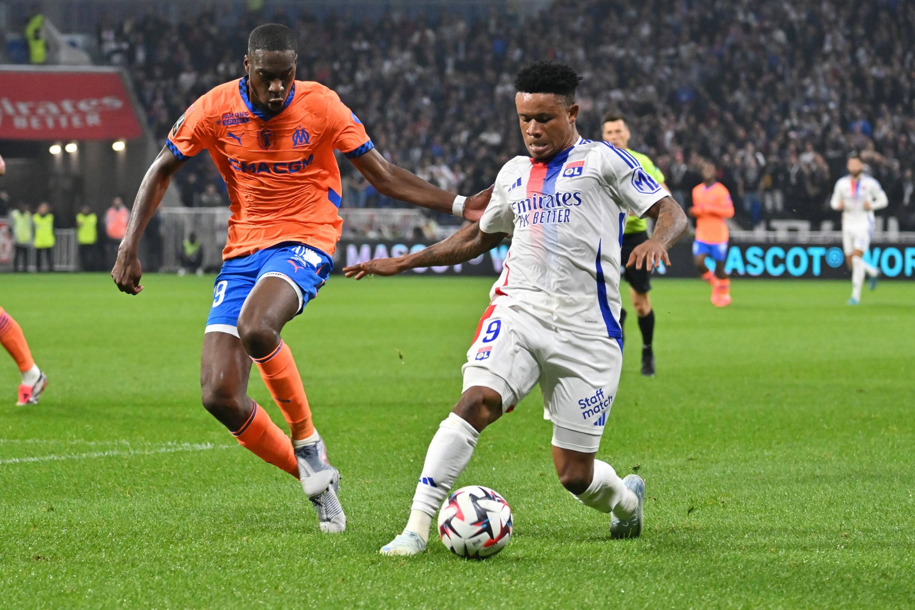 Foot : Zaha et Orban absents du groupe lyonnais face à Nantes