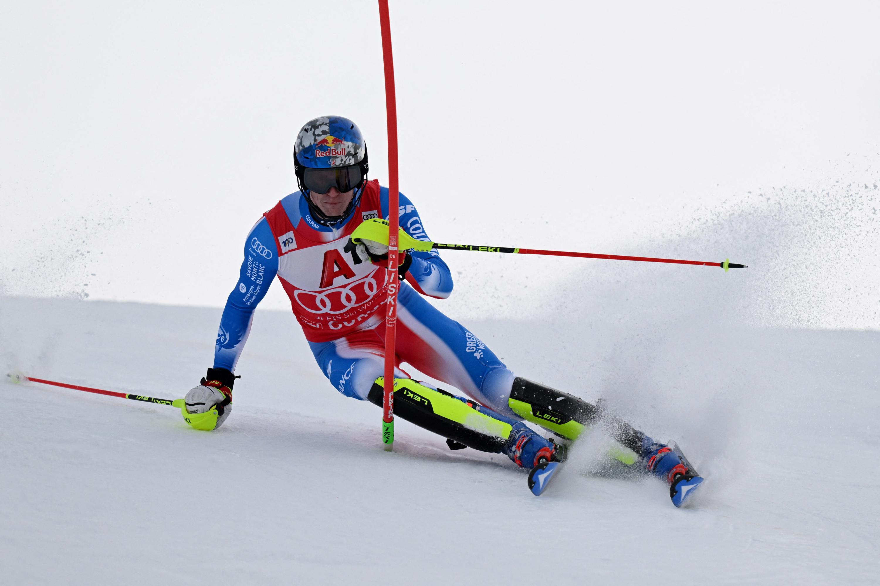 Ski alpin : Clément Noël largement en tête en première manche du slalom de Gurgl