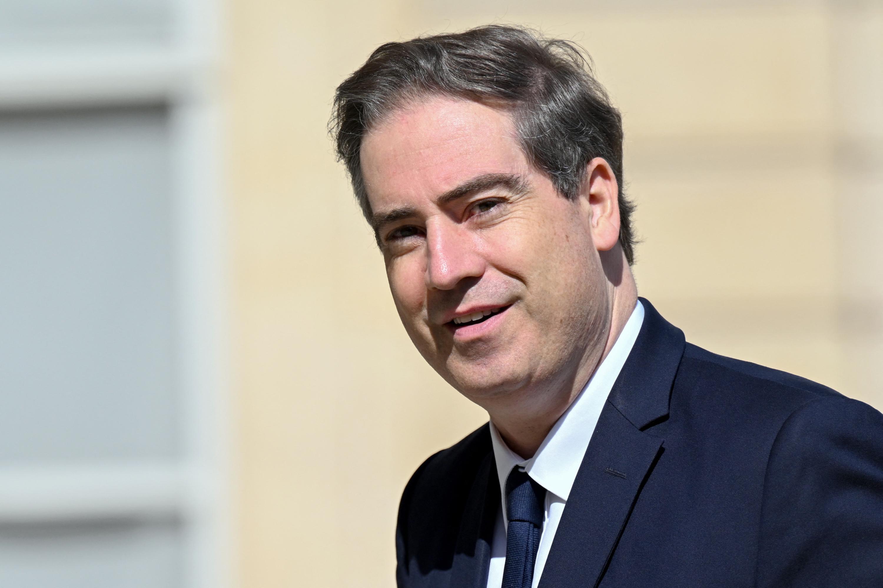 EN DIRECT - Présidentielle 2027 : «Quand on n’a aucune chance, il faut la saisir» : un ancien ministre d’Élisabeth Borne déclare sa candidature à la présidentielle