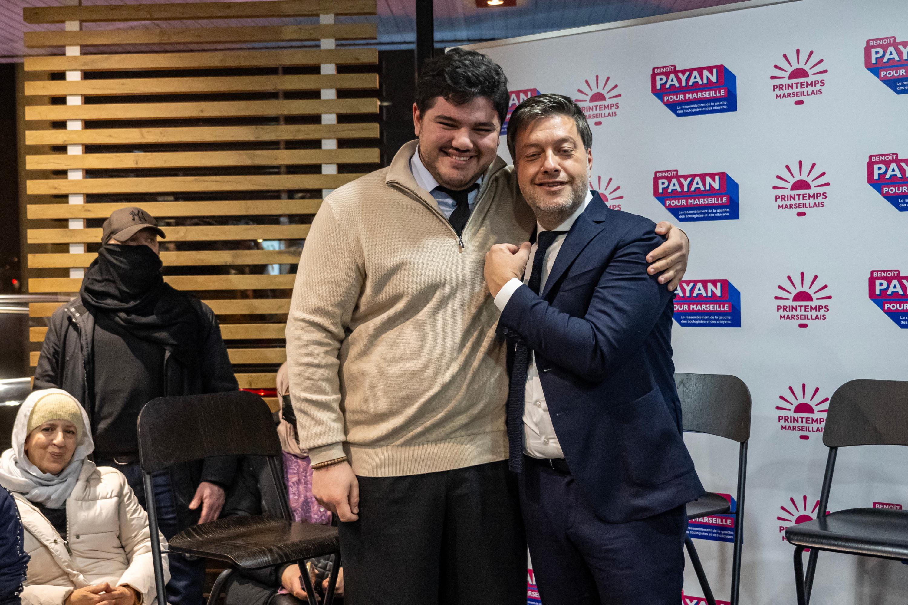 Après deux semaines de tensions, Benoît Payan refuse la démission d’Amine Kessaci, qui reste à la tête du bailleur social de Marseille